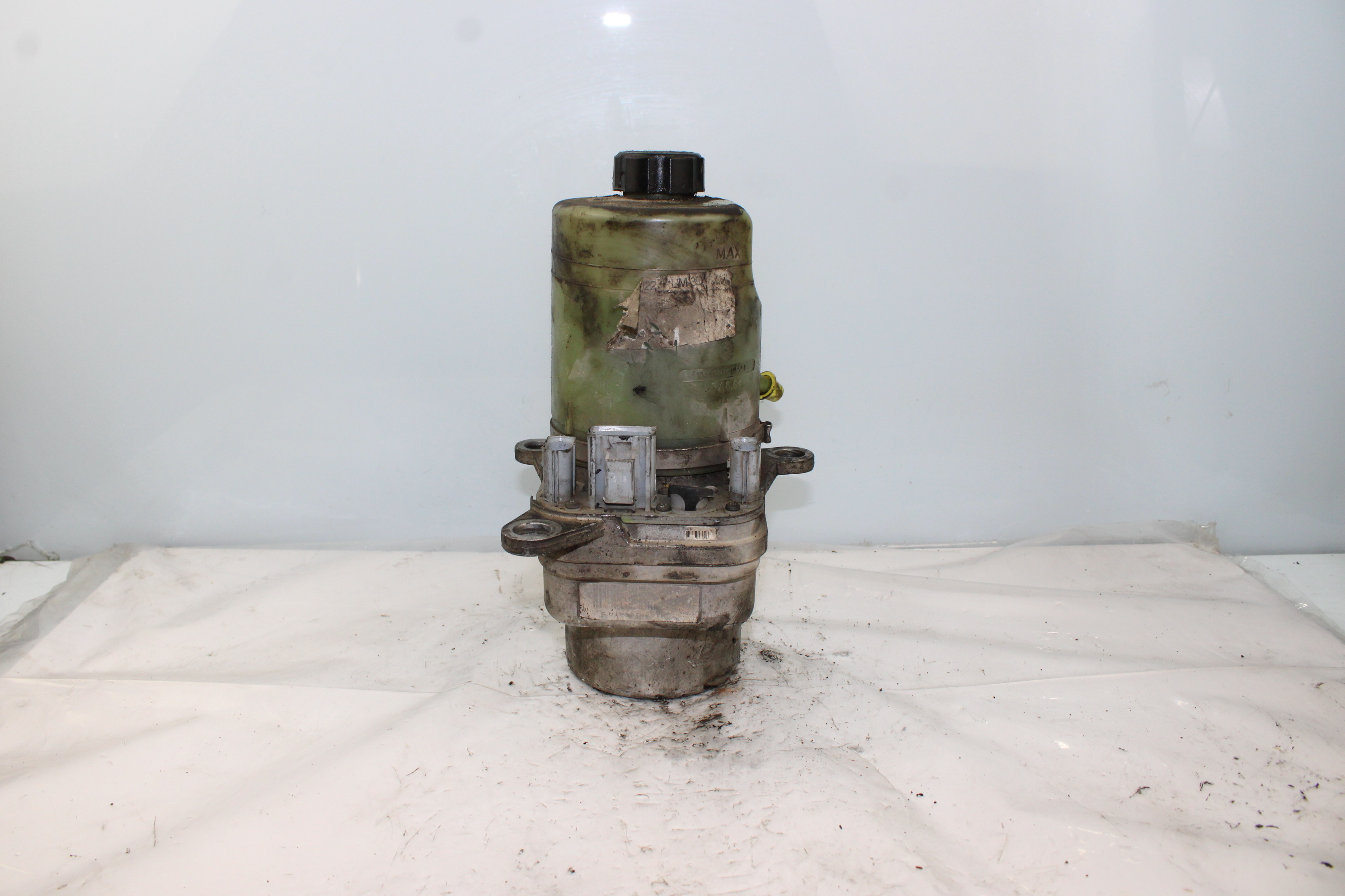 PEUGEOT Focus 2 generation (2004-2011) Power Steering Pump 1040085011094 25266408