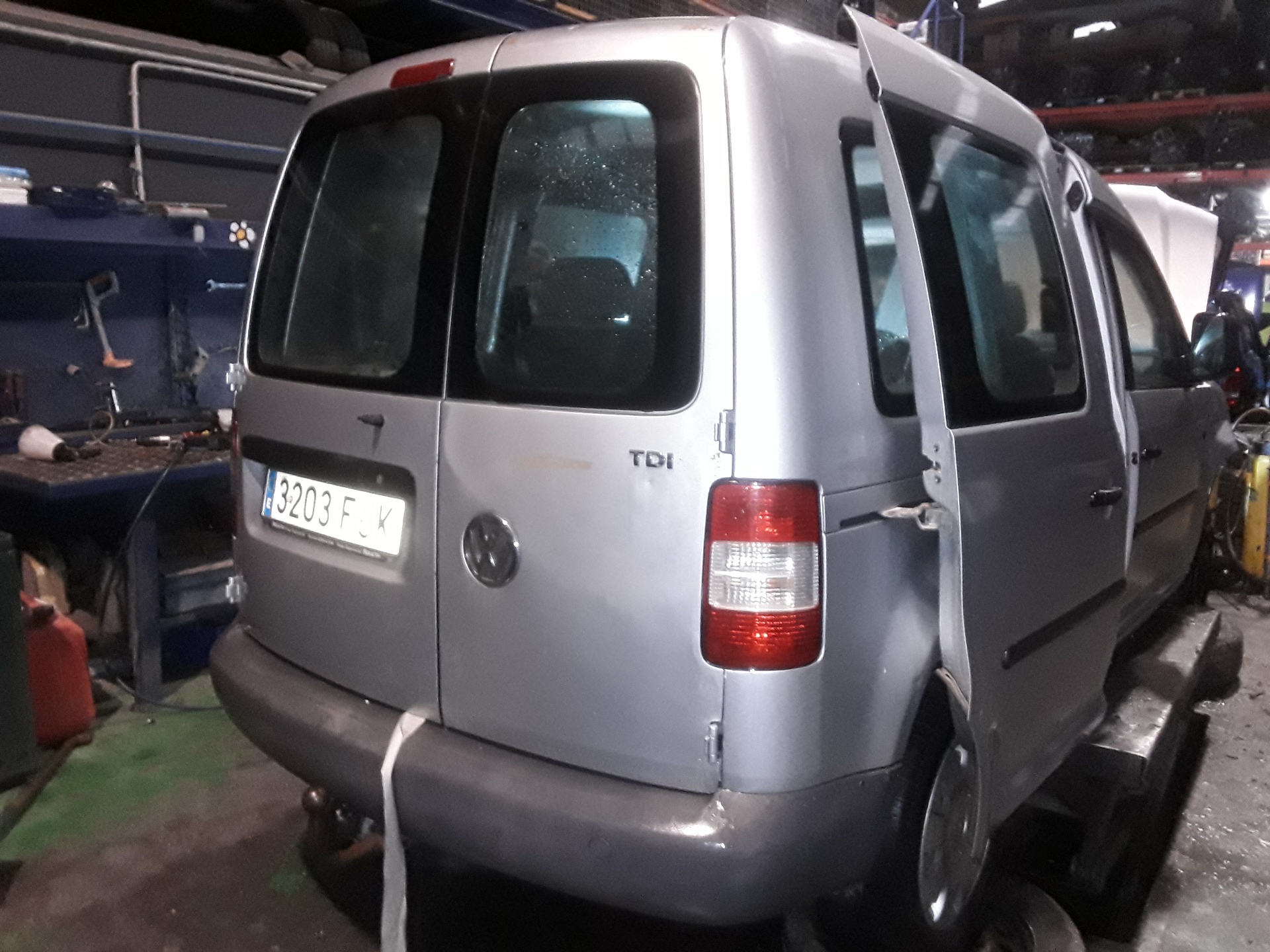 VOLKSWAGEN Caddy 3 generation (2004-2015) Стеклоподъемник передней левой двери 1T0837755L 19362613