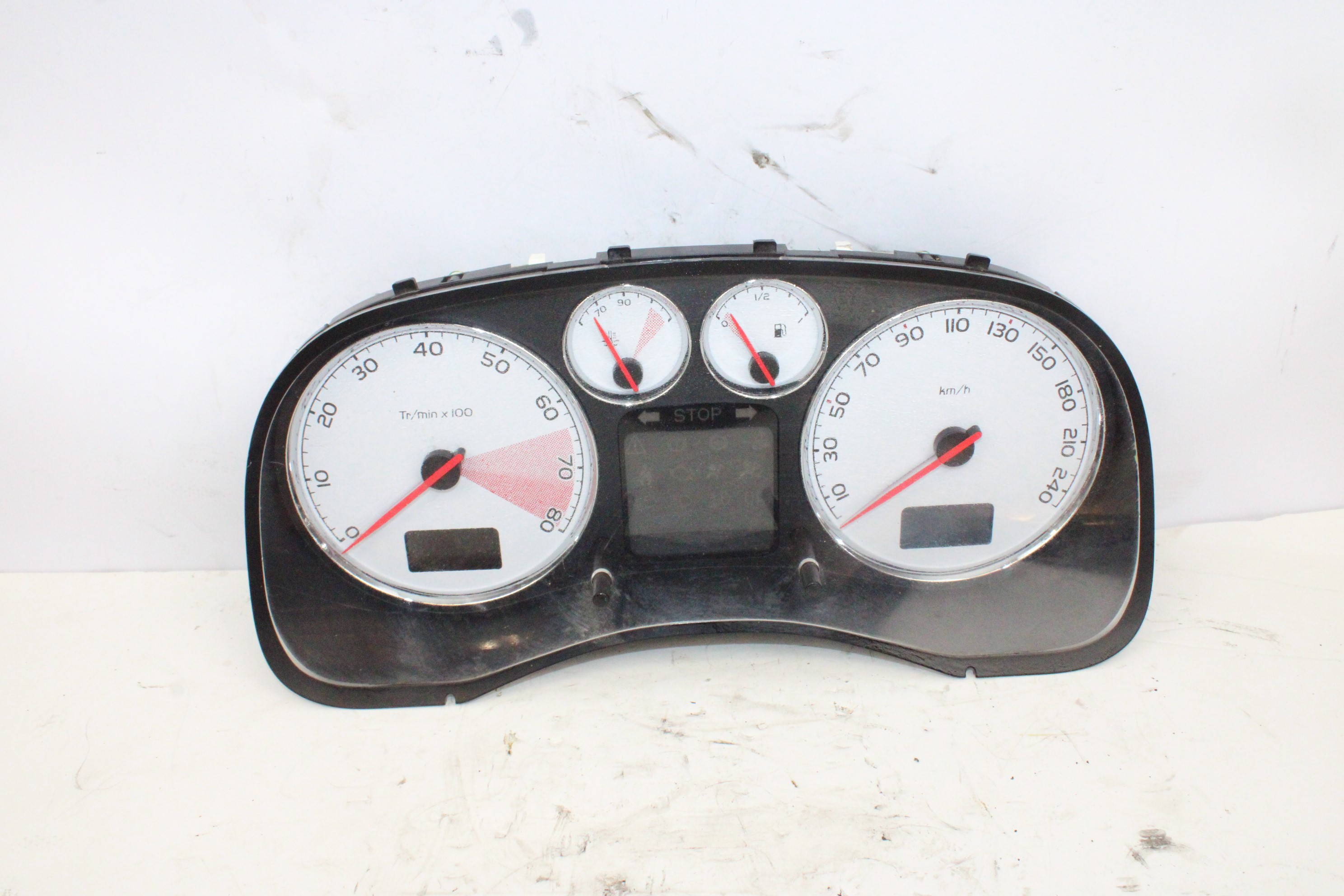 PEUGEOT 307 1 generation (2001-2008) Speedometer P9661323080 25163288