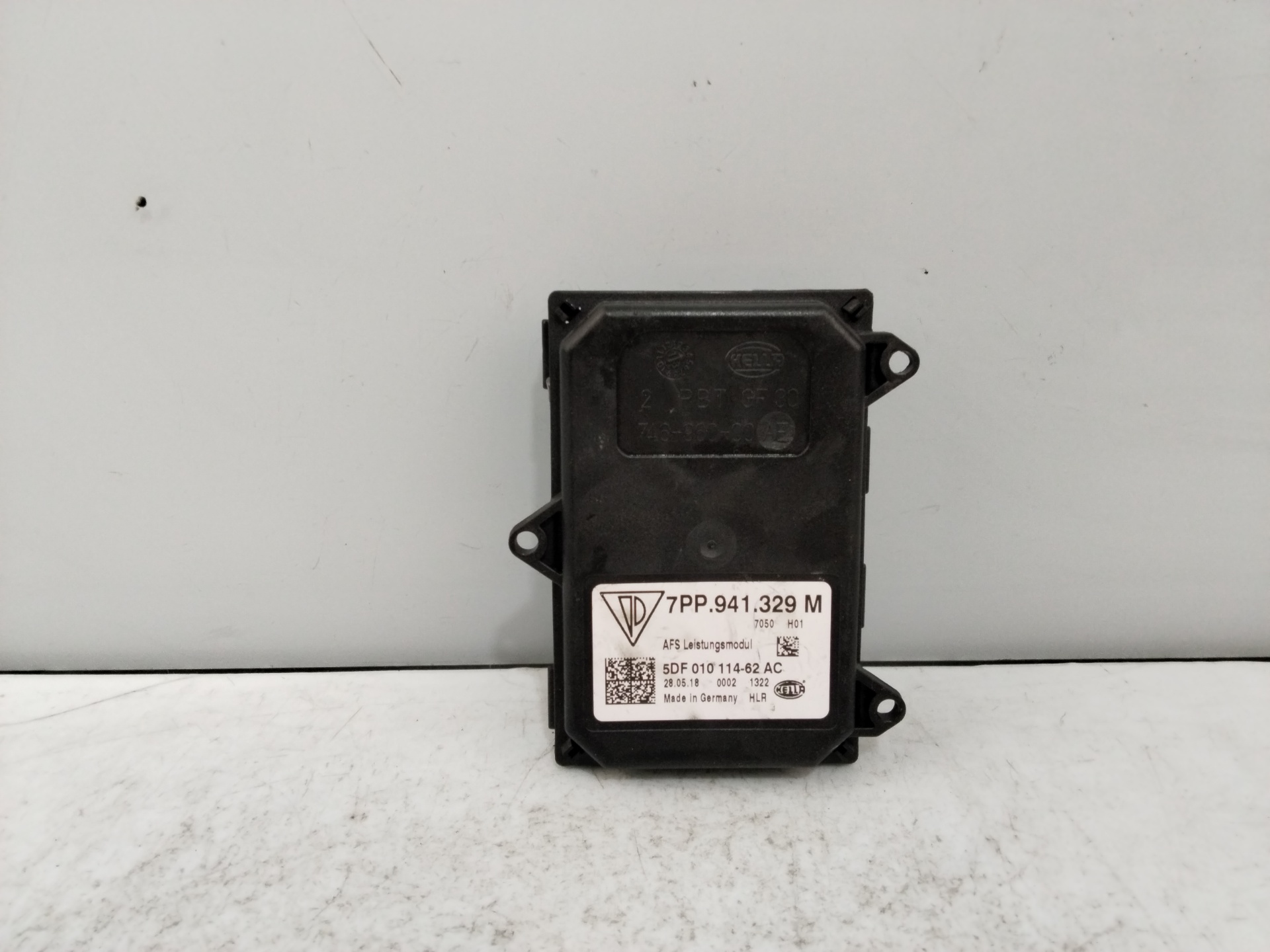 AUDI Q3 8U (2011-2020) Xenon Light Control Unit 7PP941329M 25368409