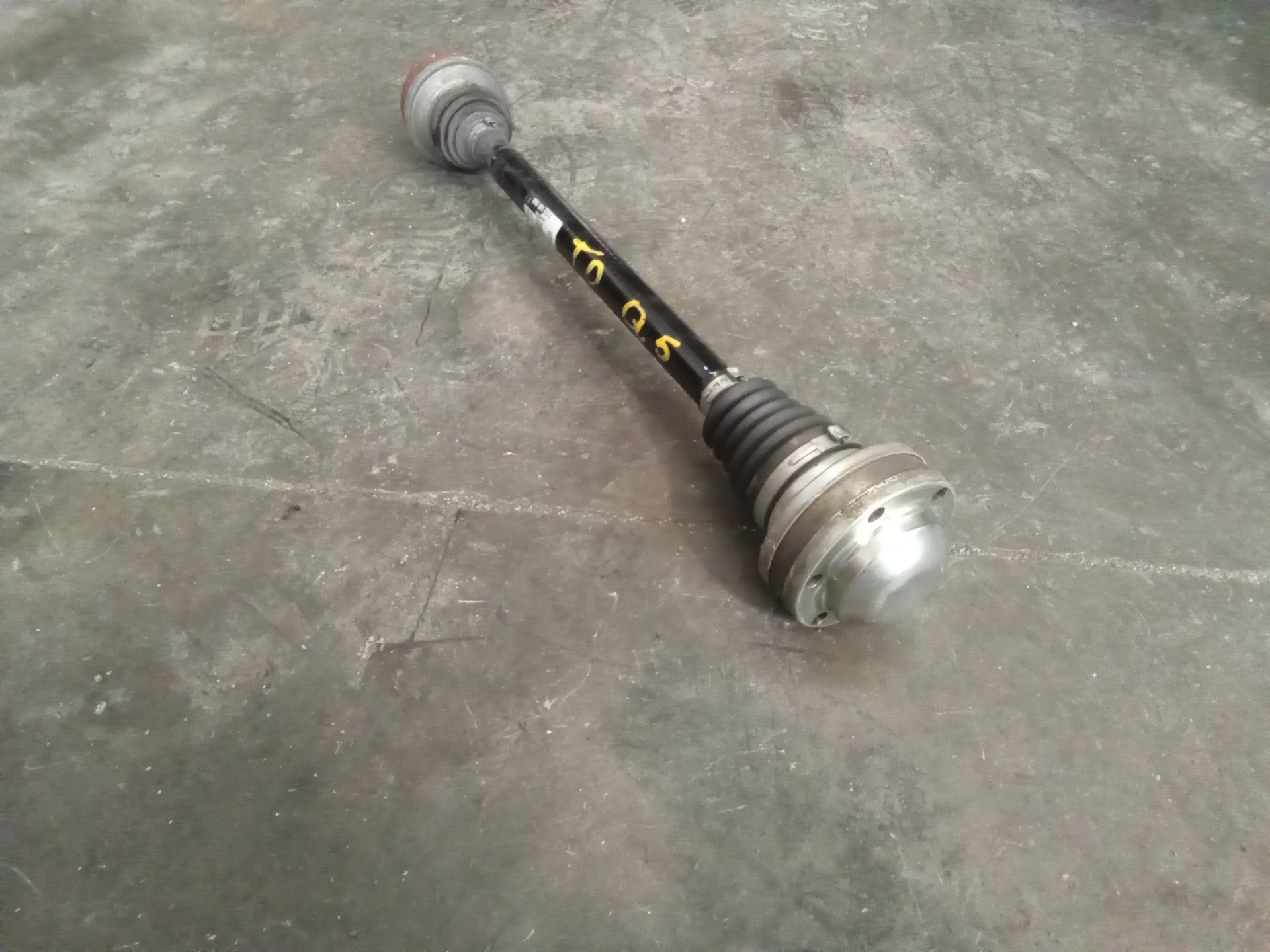 AUDI A6 C6/4F (2004-2011) Rear Left Driveshaft 8R0501203C 19239496