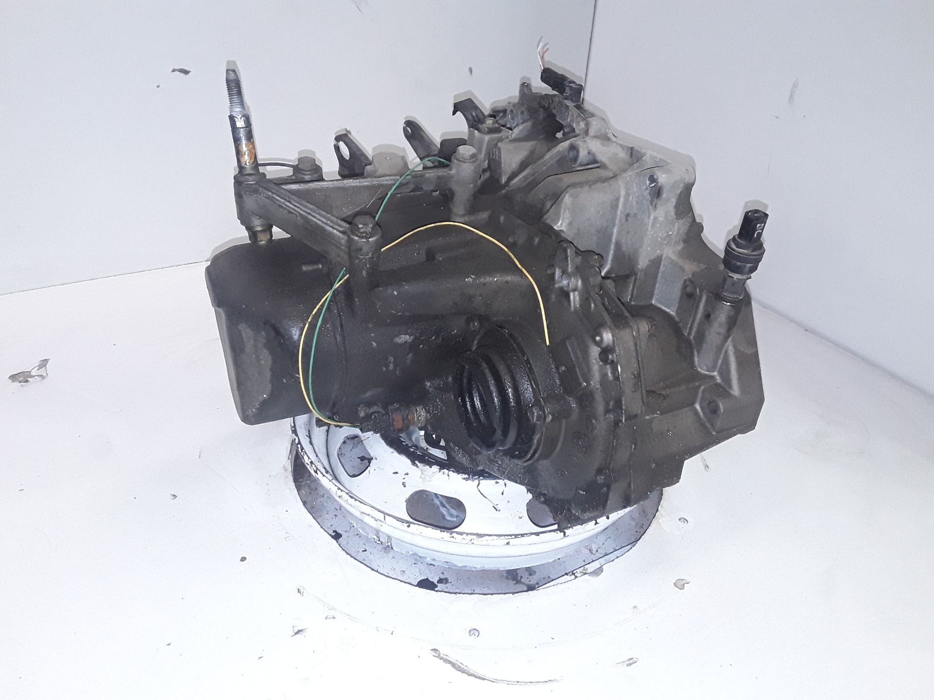 RENAULT Laguna 1 generation (1993-2001) Gearbox JB1991 19342848