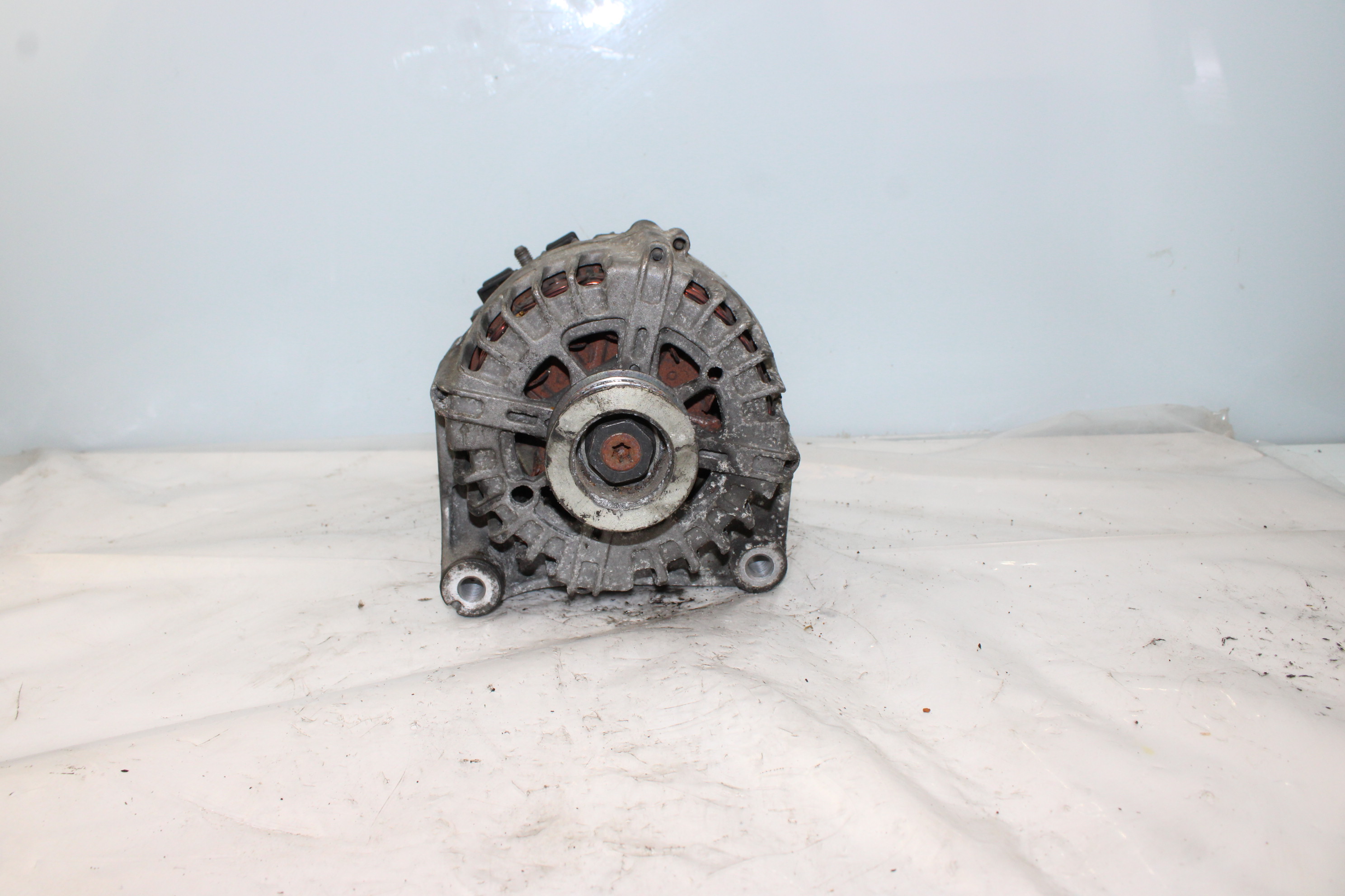 BMW 3 Series E90/E91/E92/E93 (2004-2013) Alternator 7802261AI05 25265978