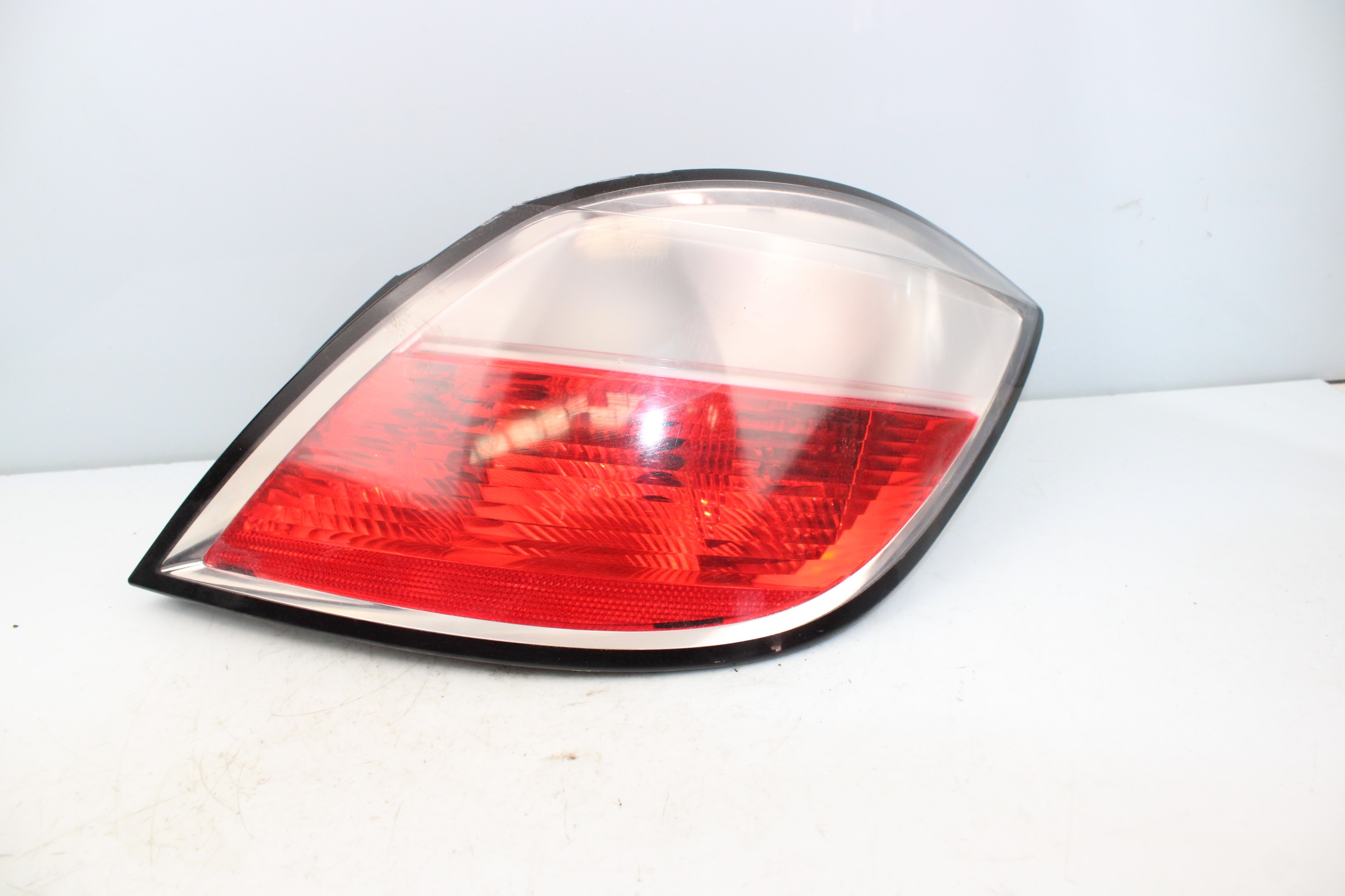 OPEL Astra J (2009-2020) Фонарь задний правый 342691834 22745469