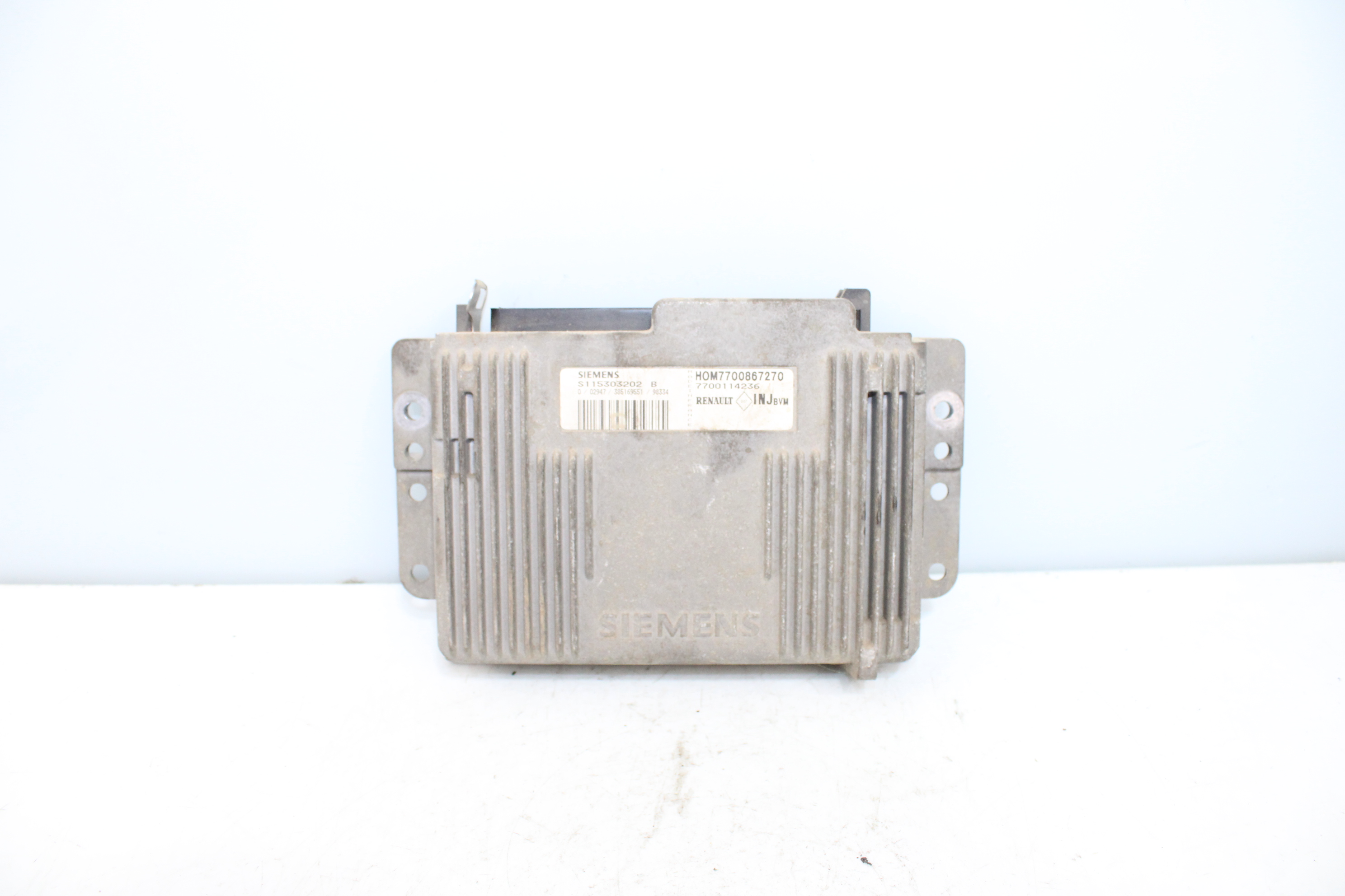 RENAULT Clio 3 generation (2005-2012) Motorstyrenhet ECU 7700114236 23785343