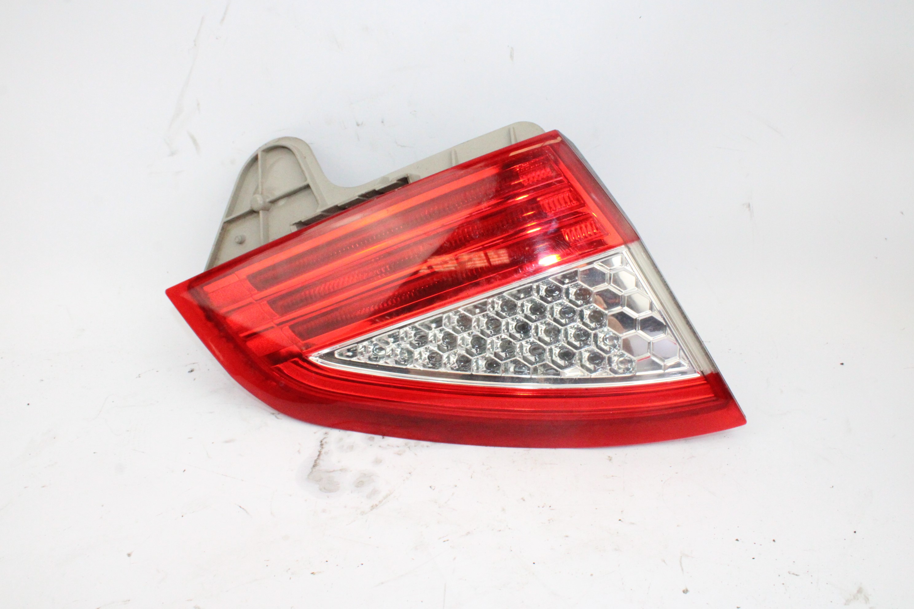 FORD Mondeo 4 generation (2007-2015) Rear Left Taillight 7S7113A603A 23762422