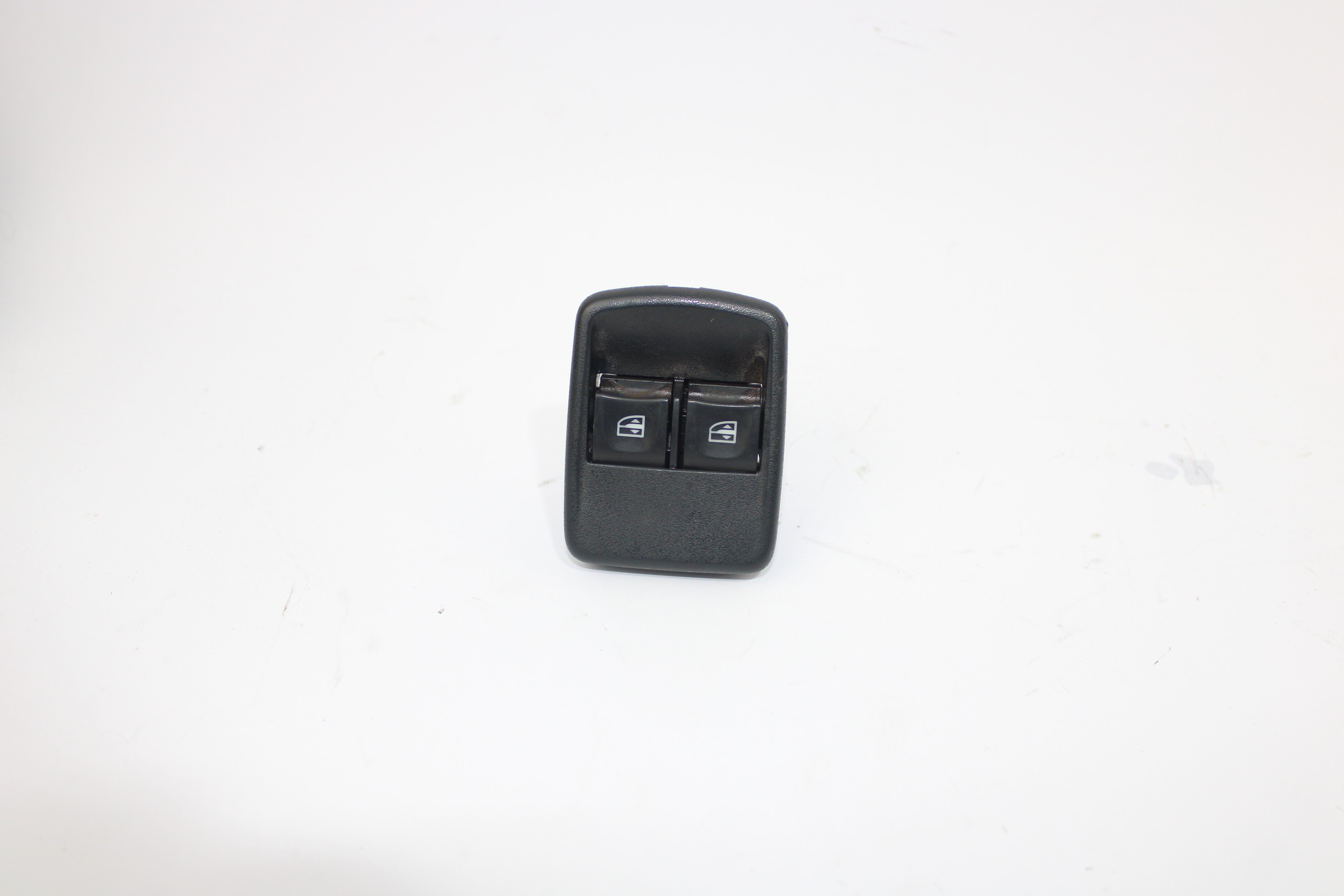 MERCEDES-BENZ Citan W415 (2012-2021) Front Left Door Window Switch 254117873R 19346110