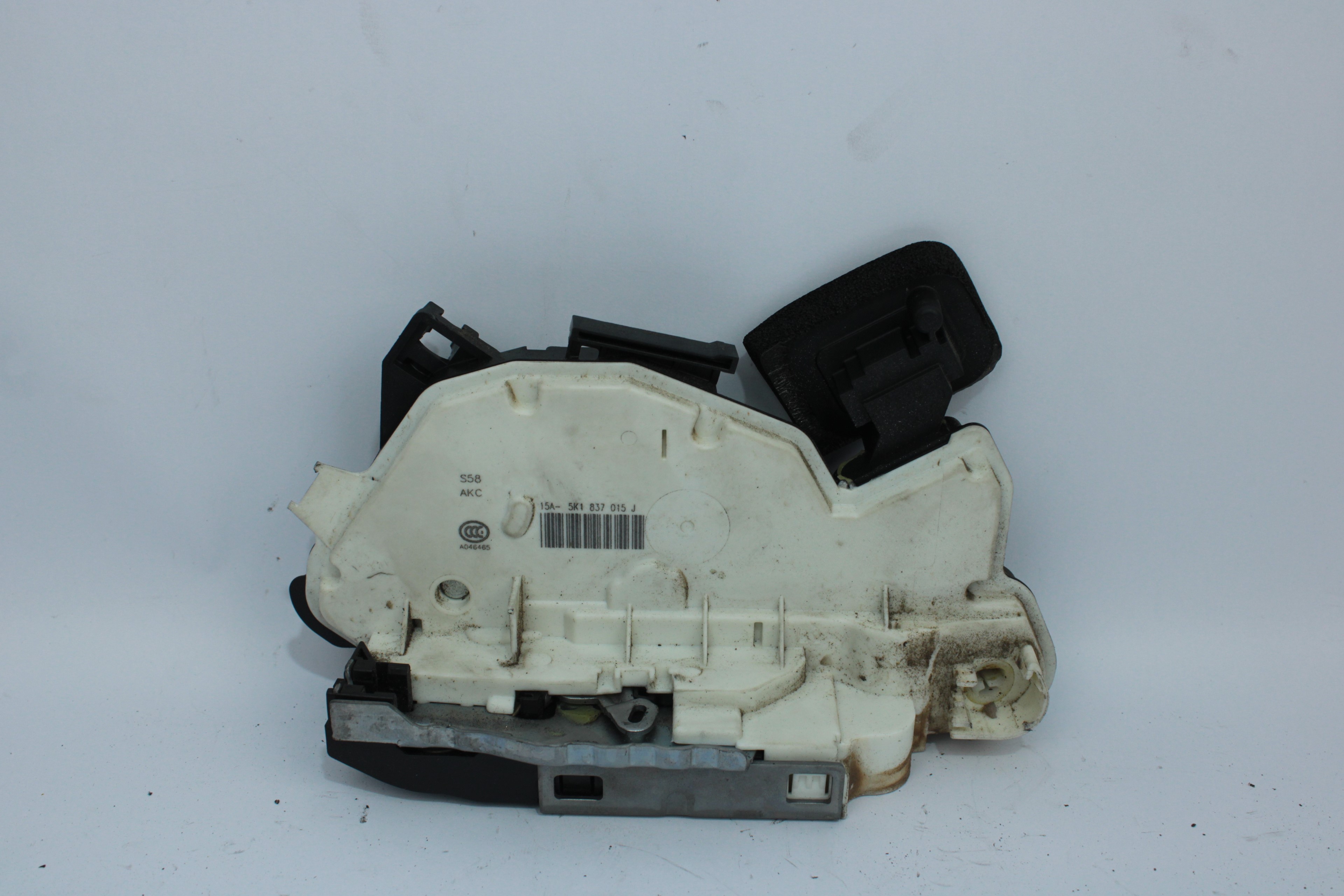 SEAT Leon 3 generation (2012-2020) Front Left Door Lock 5K1837015J 19343852