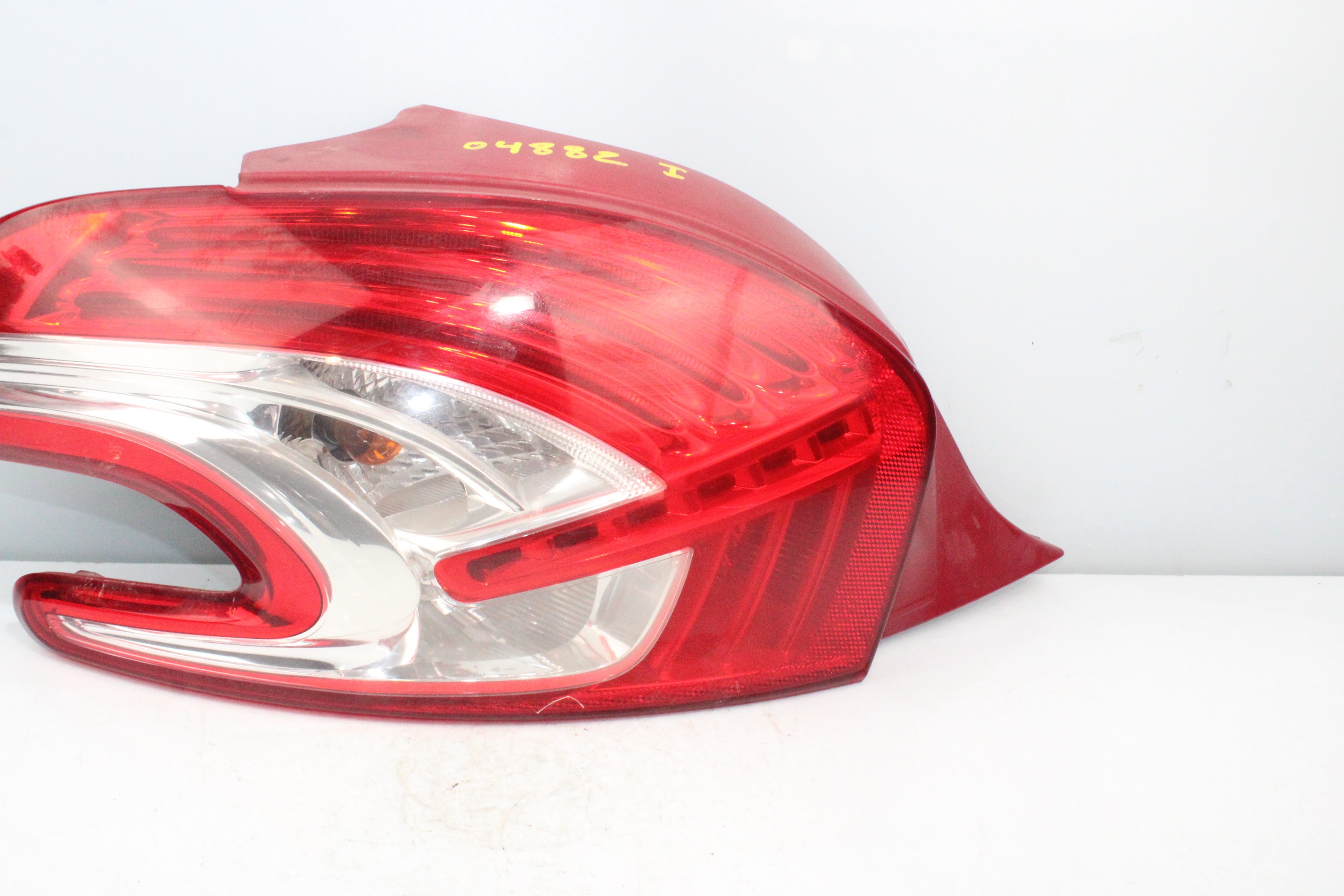 PEUGEOT 208 Peugeot 208 (2012-2015) Rear Left Taillight 967262828003 23770507