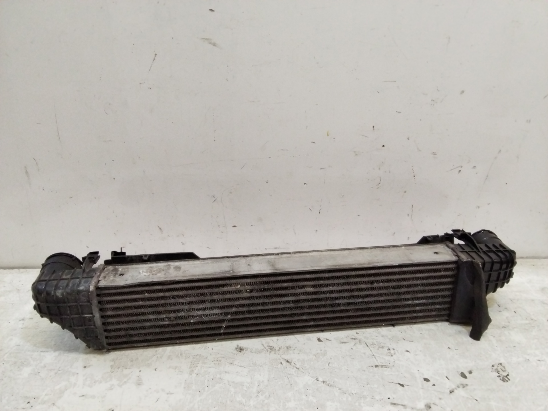 MERCEDES-BENZ C-Class W203/S203/CL203 (2000-2008) Radiateur de refroidisseur intermédiaire A2035000500 25198670