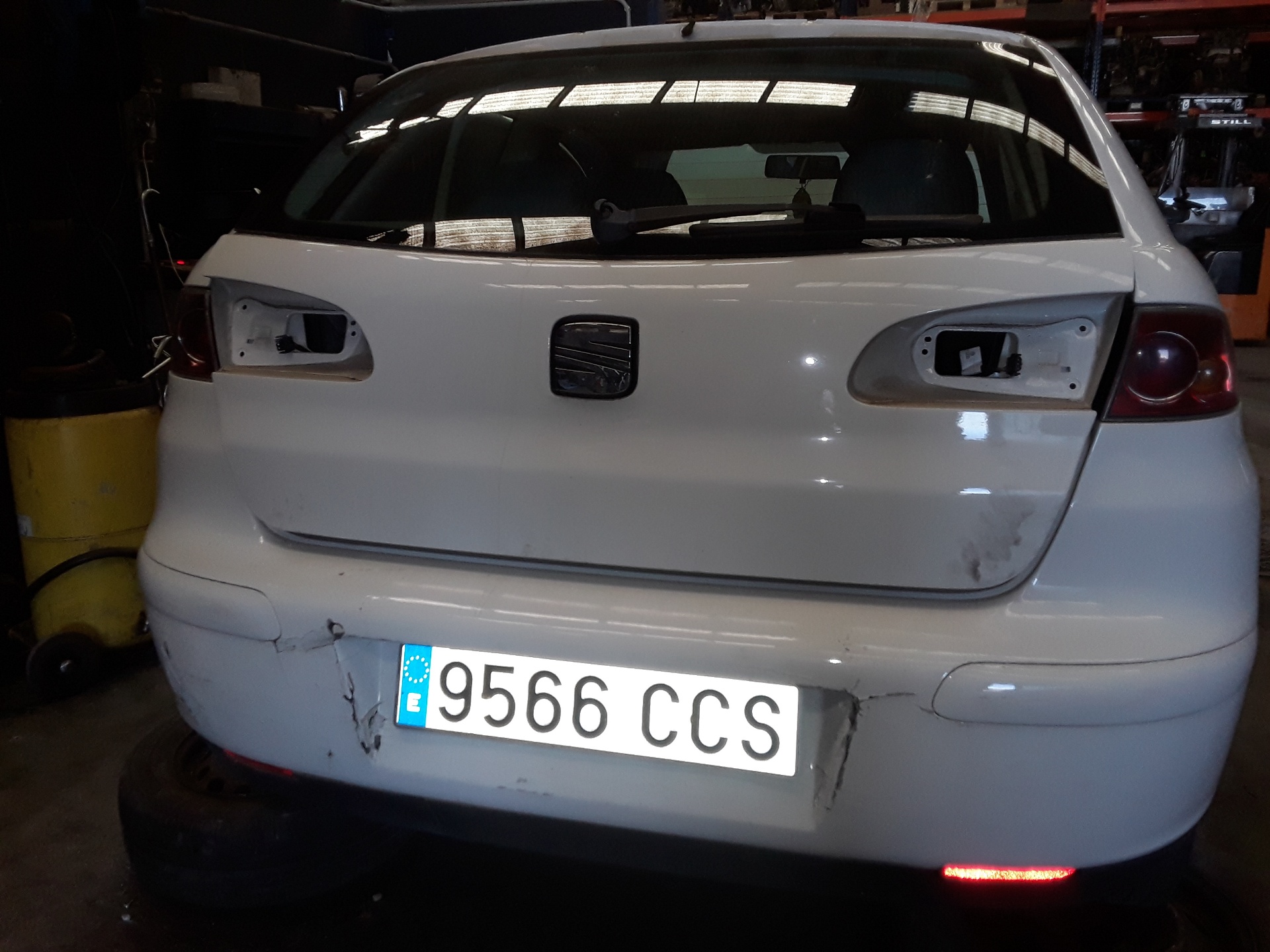 SEAT Ibiza 3 generation (2002-2008) Left Side Wing Mirror E9014142 23764223