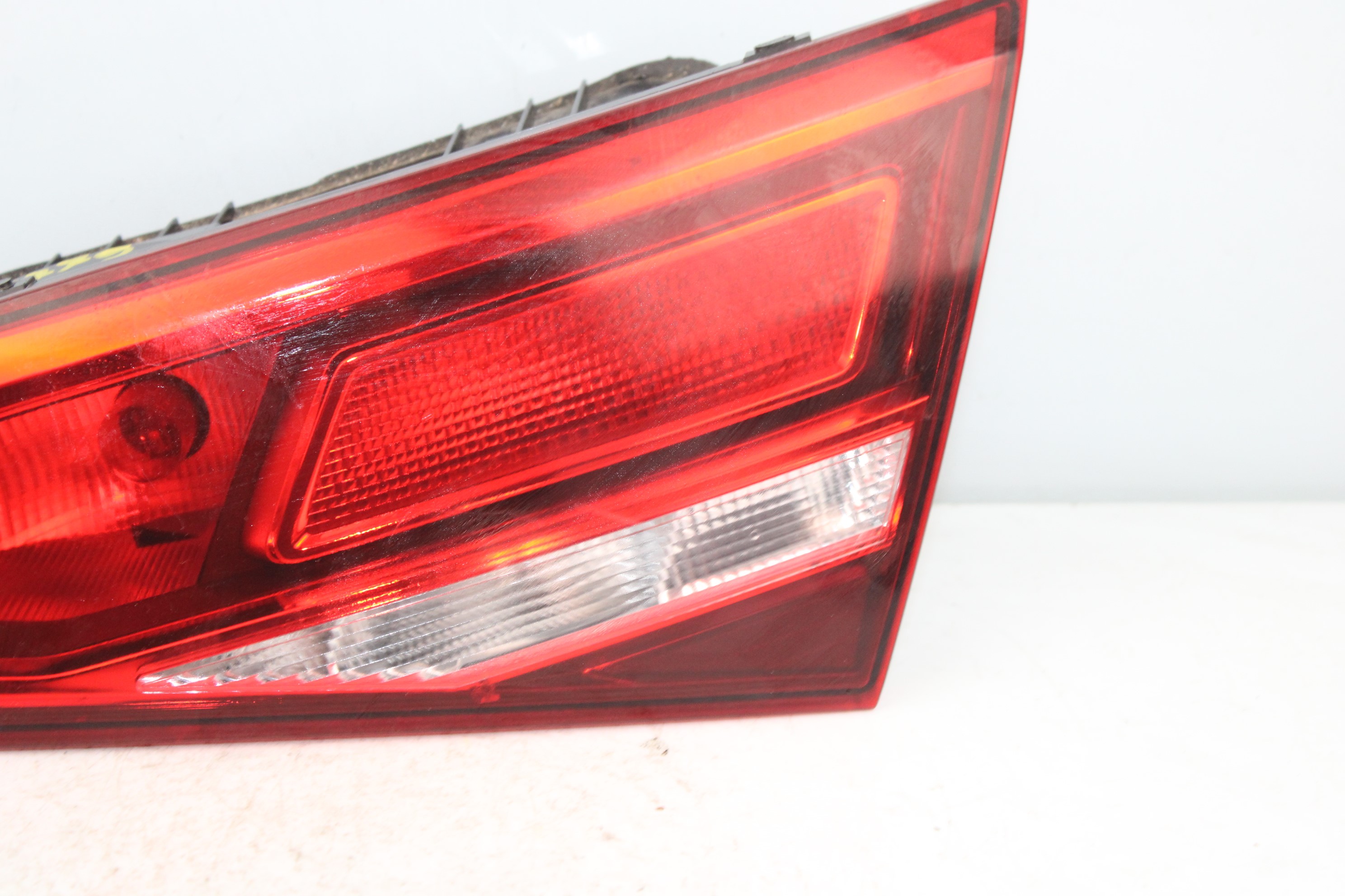 AUDI A3 8V (2012-2020) Rear Right Taillight Lamp 8V4945076 23788639