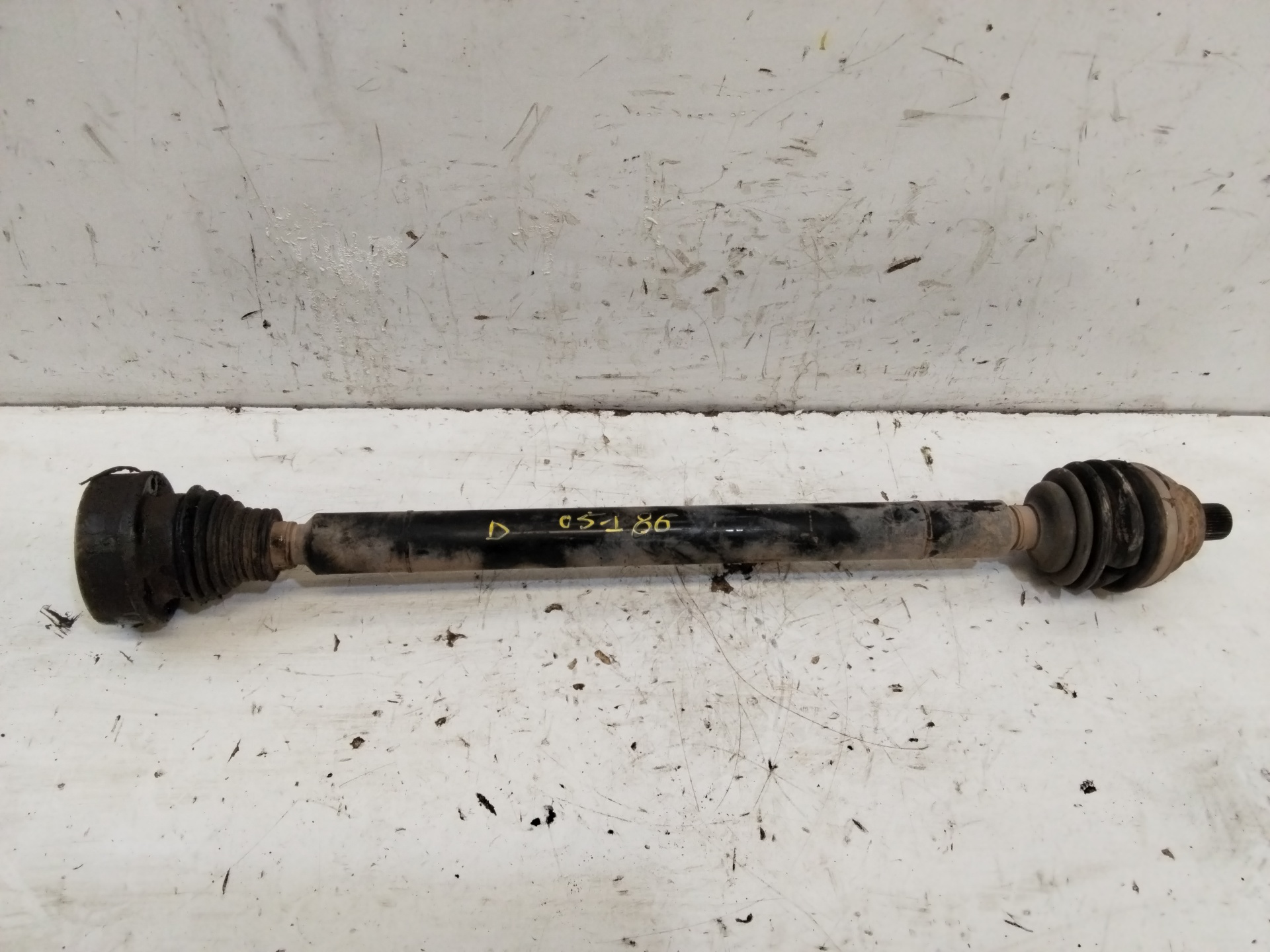 AUDI A3 8P (2003-2013) Front Right Driveshaft NOREF 25265668