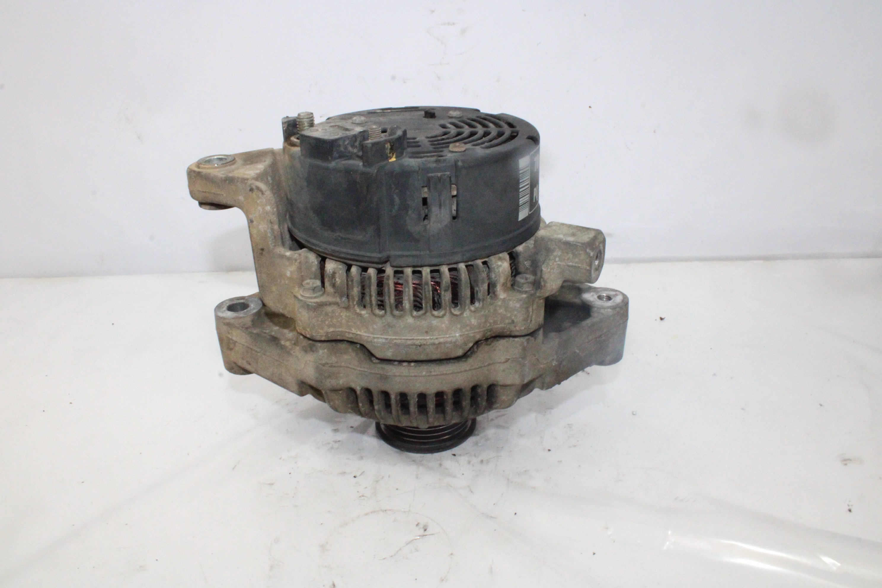 OPEL Vectra B (1995-1999) Alternator 0123120001 20417612