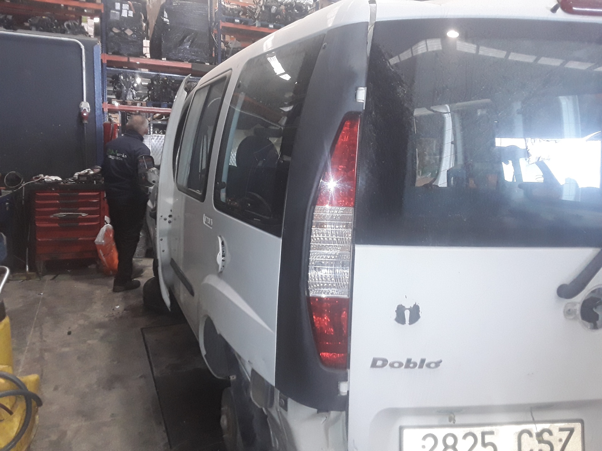 FIAT Doblo 1 generation (2001-2017) Фонарь задний правый 40600748 23788721