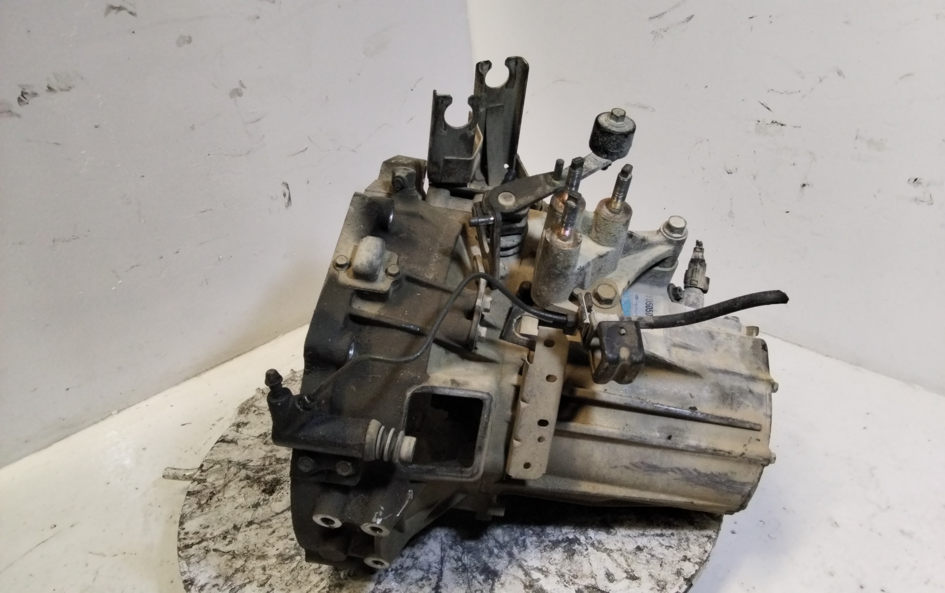 KIA Carnival UP/GQ (1999-2006) Gearbox Y050503127 25265635