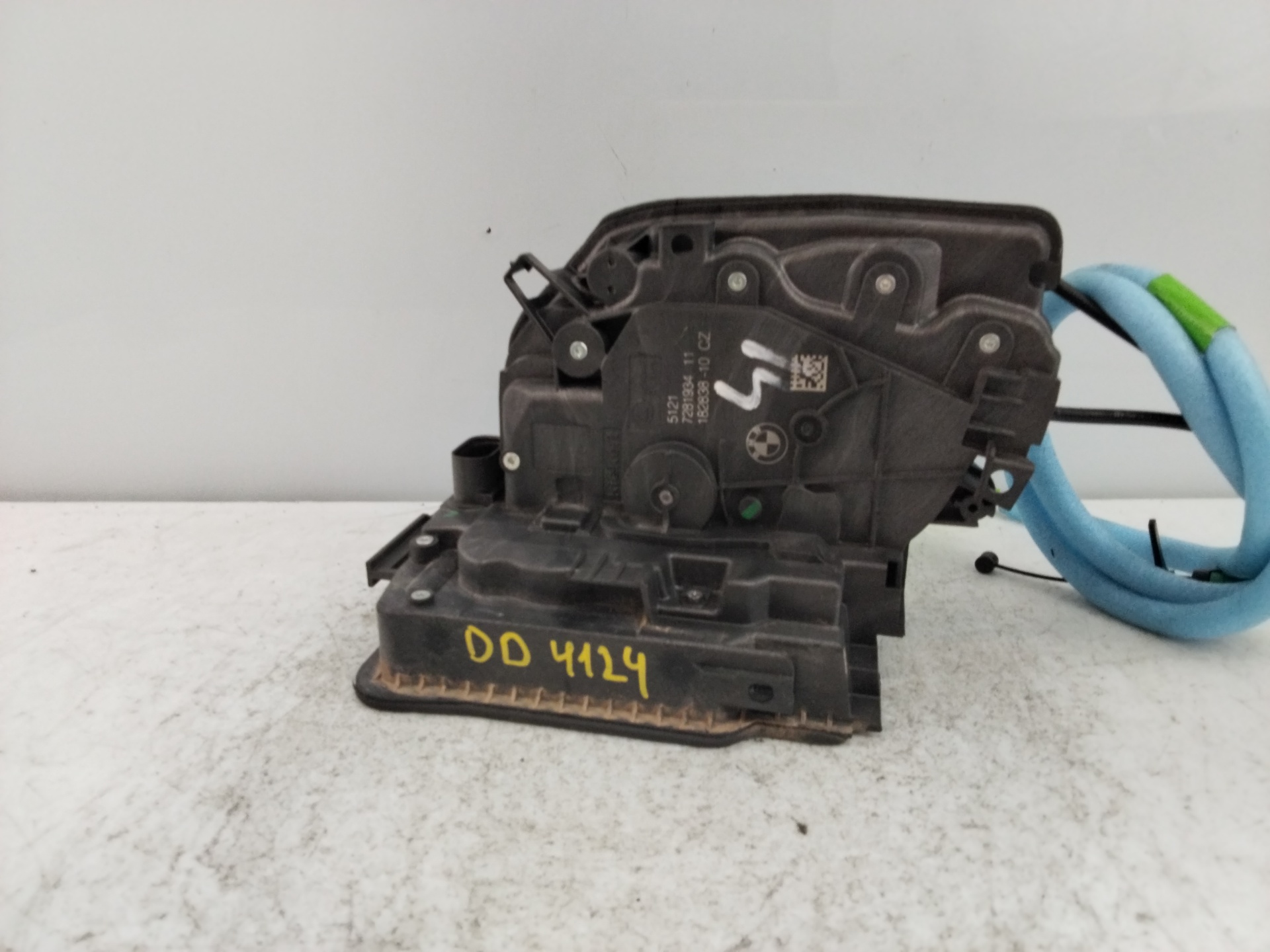 BMW X1 F48/F49 (2015-2023) Front Right Door Lock 728193411 25427234