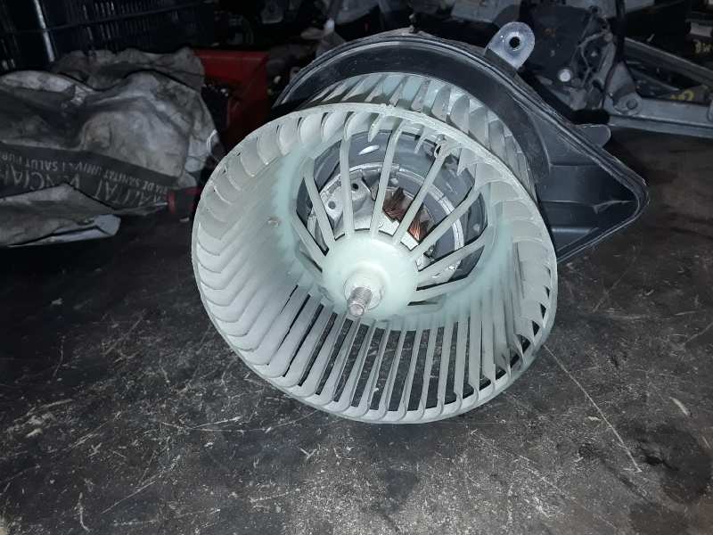 CITROËN Xsara 1 generation (1997-2004) Heater Blower Fan 210681233F 19038349