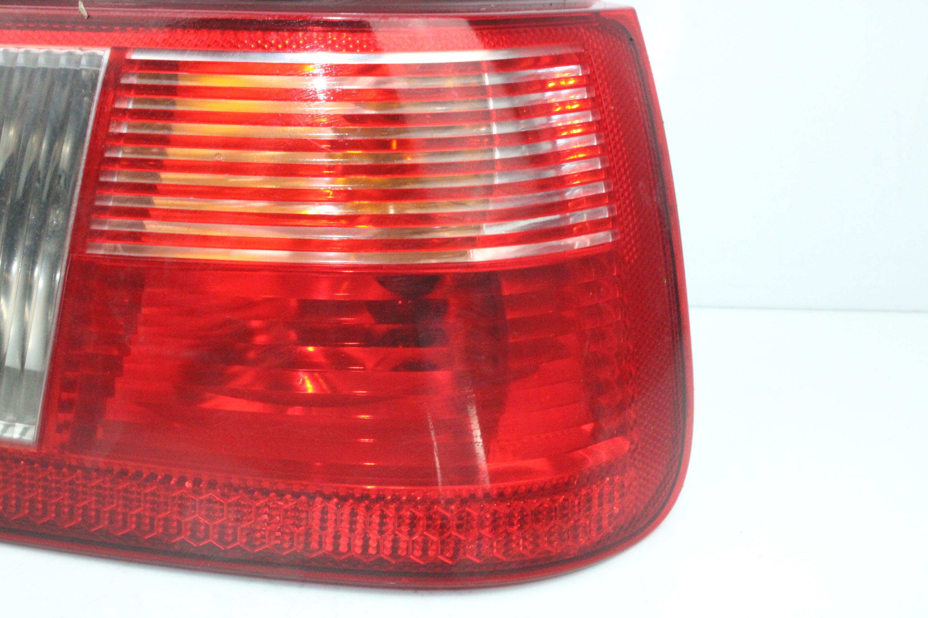 SEAT Ibiza 2 generation (1993-2002) Rear Right Taillight Lamp 6K6945096 23769499
