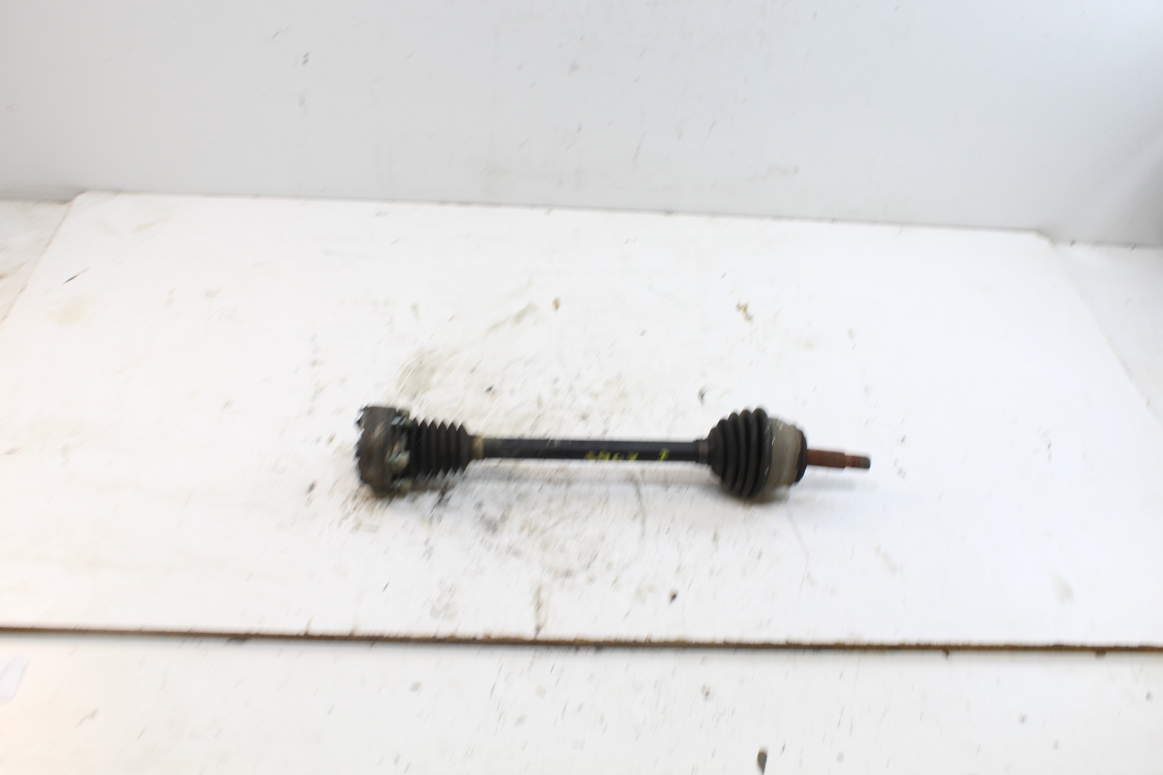 SEAT Ibiza 2 generation (1993-2002) Front Left Driveshaft NOTIENEREFERENCIA 23795428