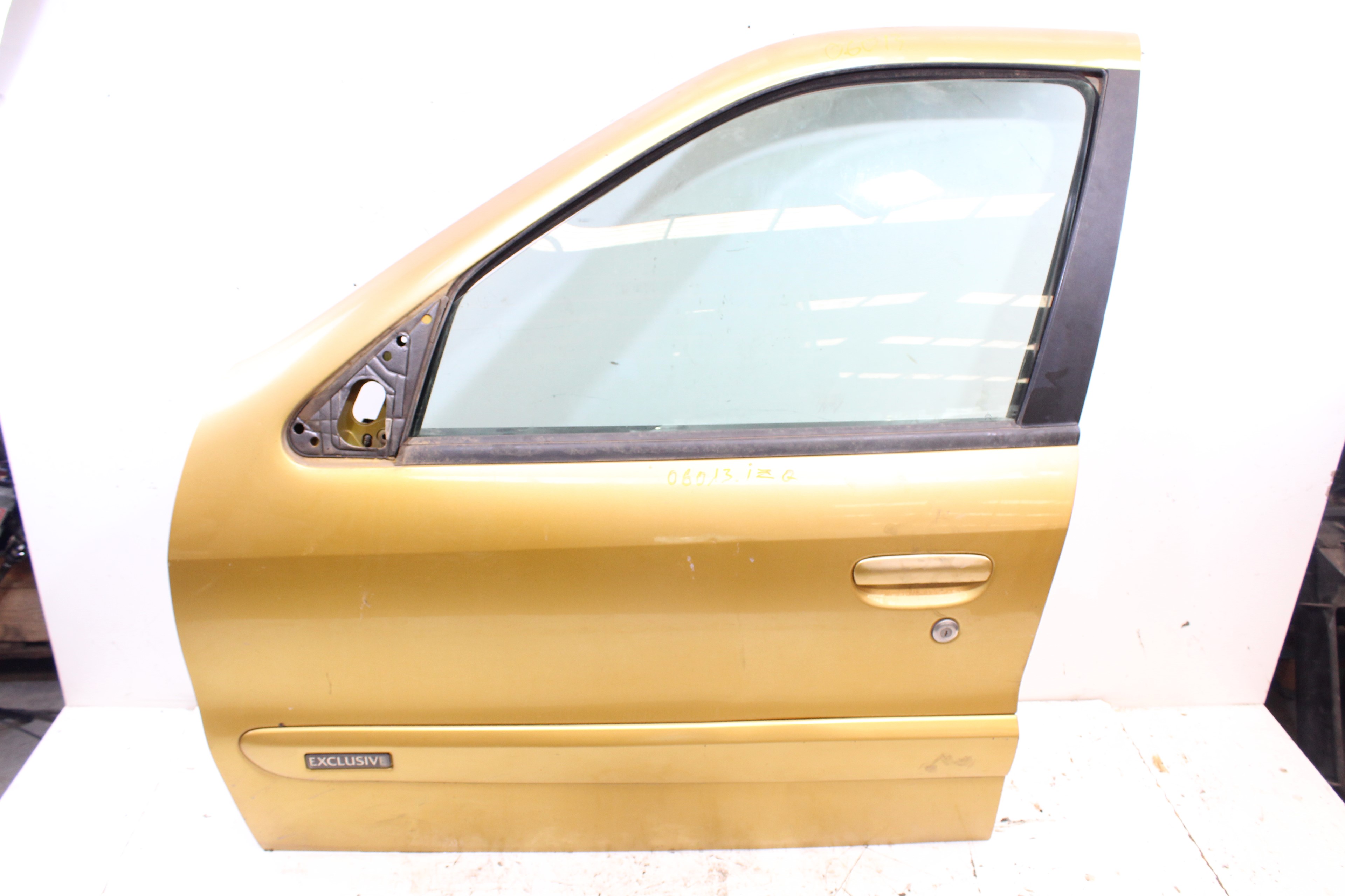 CITROËN Xsara 1 generation (1997-2004) Front Left Door NOTIENEREF 25181609