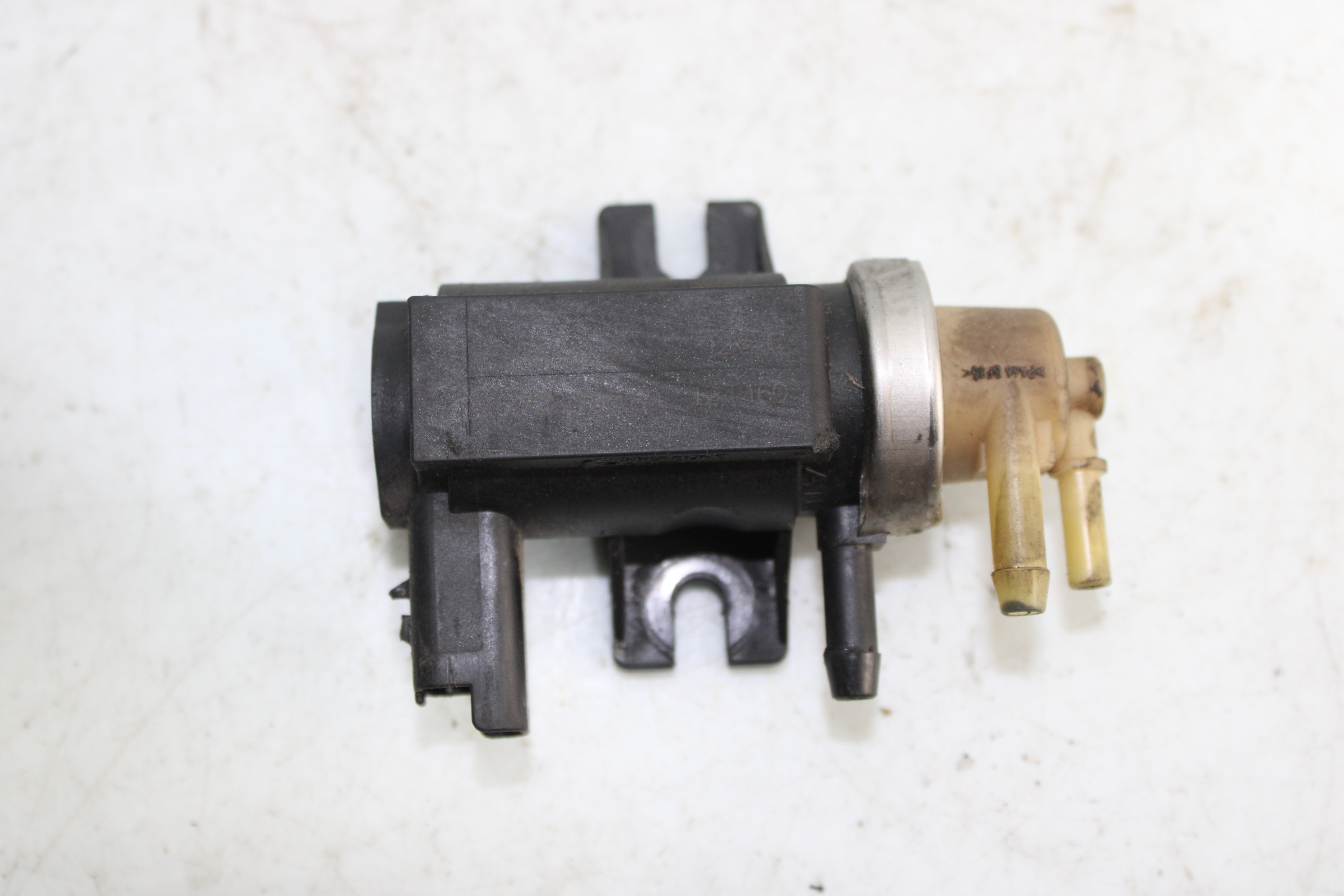 Válvula de aire adicional 9672875080 de Citroen Ds3 2009-0