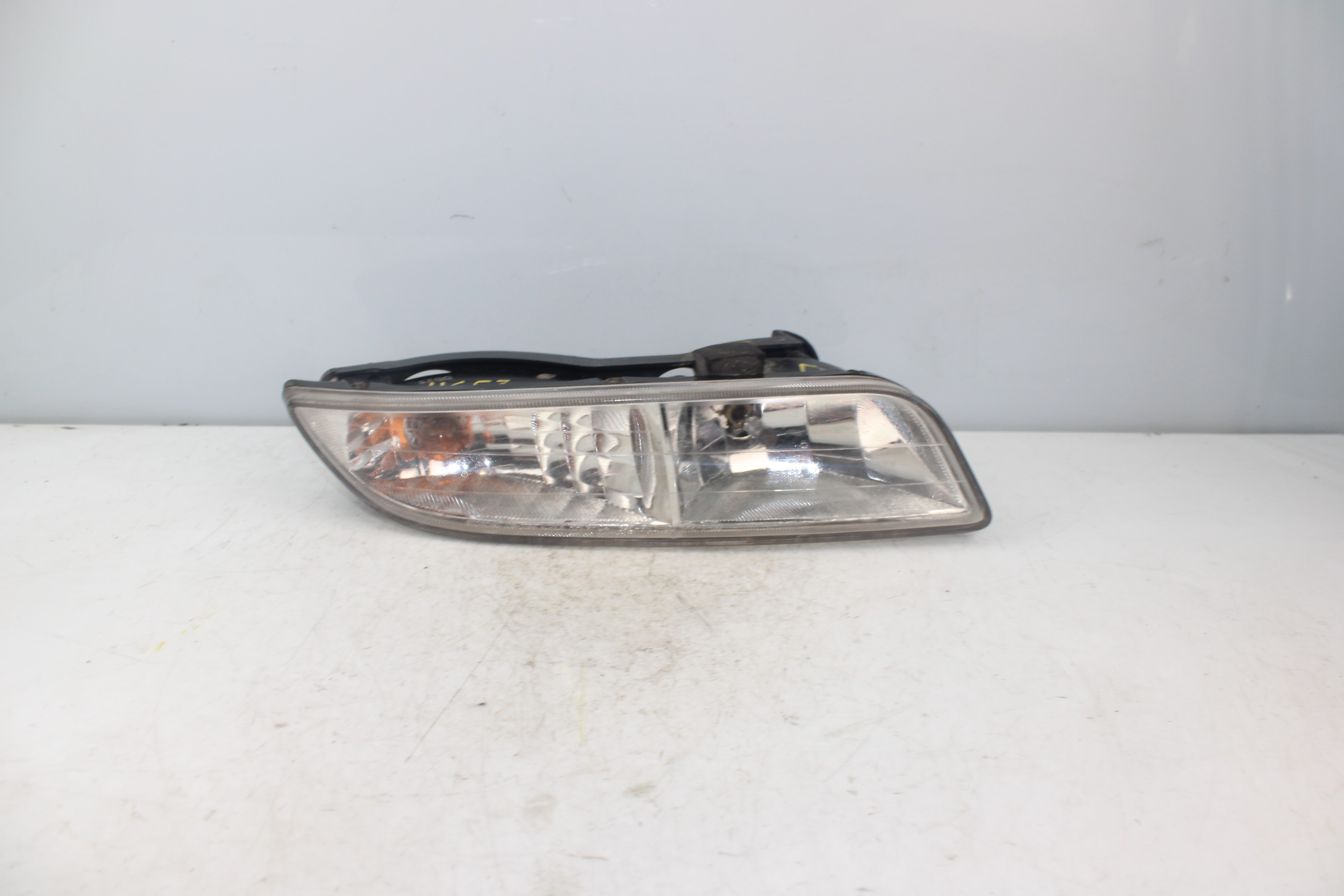 SSANGYONG Rexton Y200 (2001-2007) Front Right Fog Light E138059 25188853