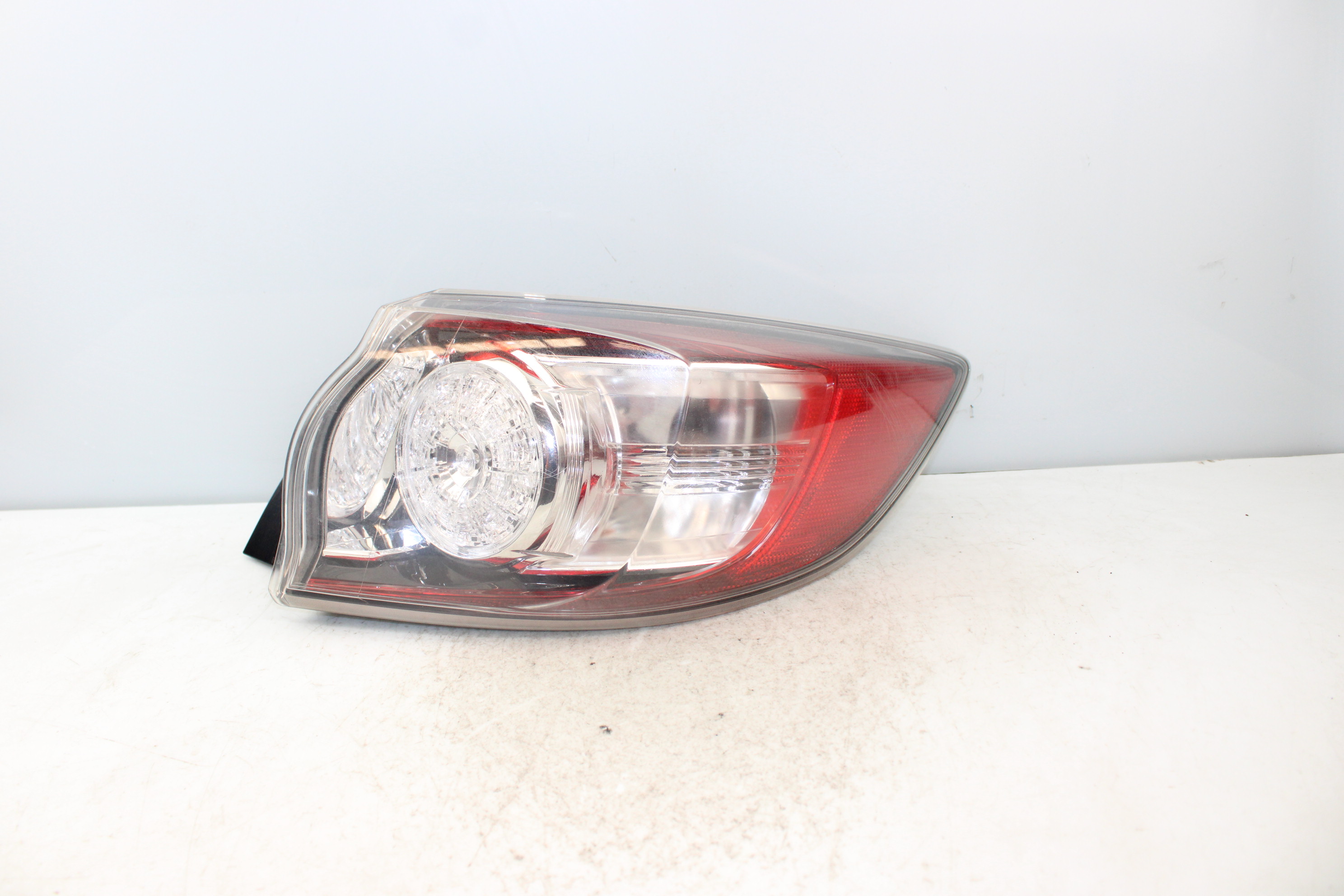 VAUXHALL 3 BK (2003-2009) Rear Right Taillight Lamp 25265114