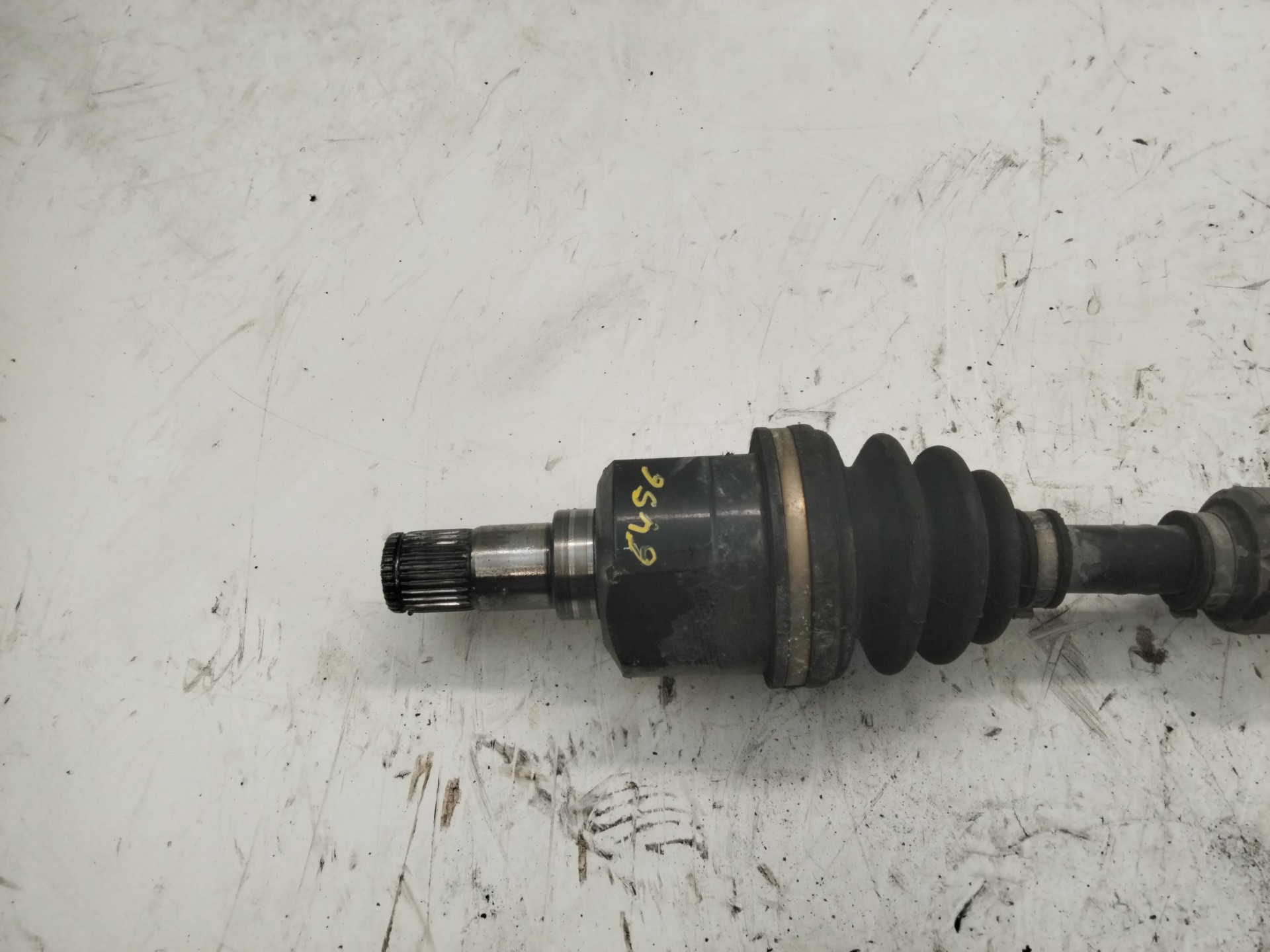 HYUNDAI i40 VF (1 generation) (2011-2020) Front Left Driveshaft NOTIENEREFERENCIA 25191266