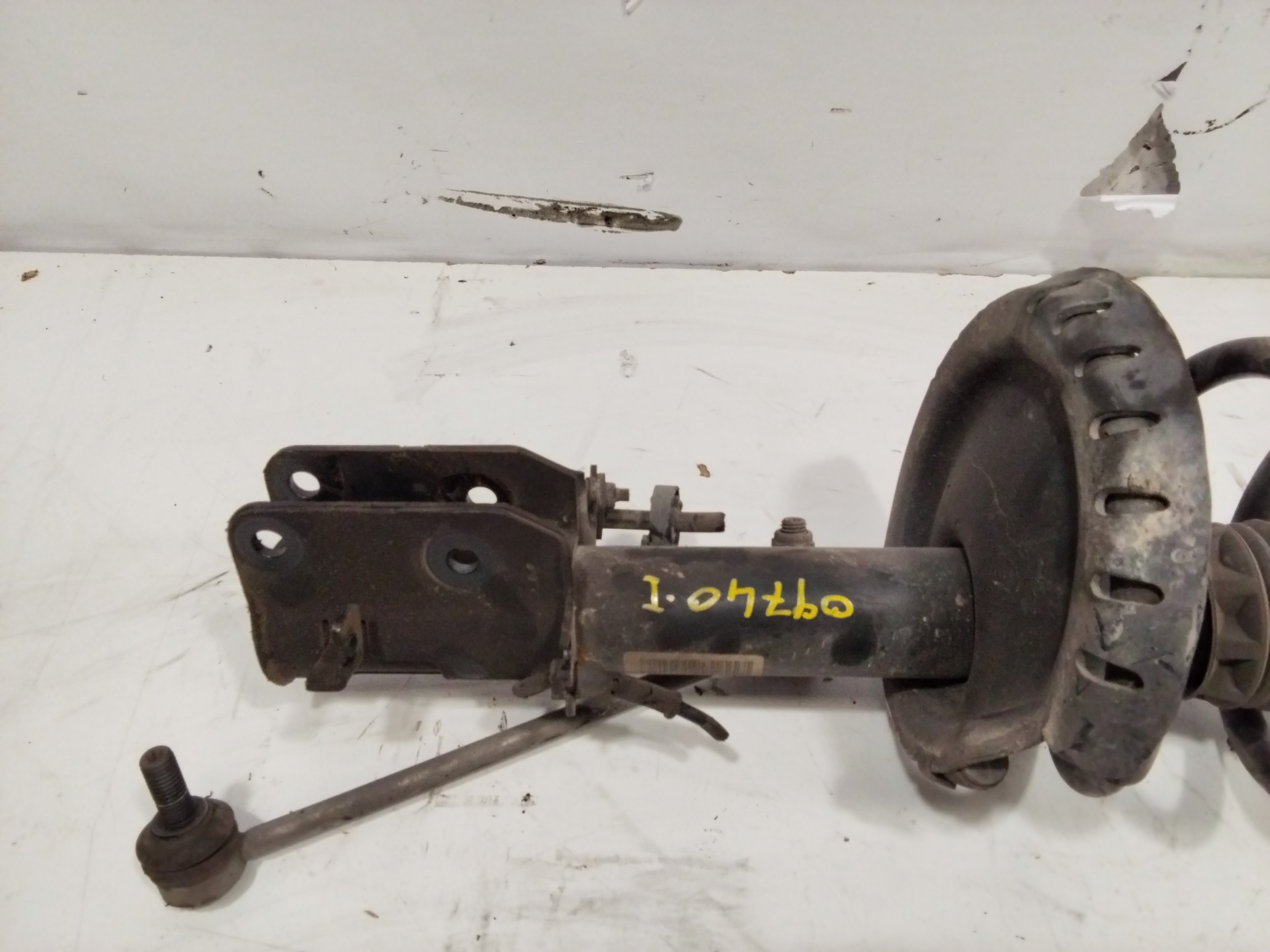Amortiguador delantero izquierdo 1400567280 de Fiat Scudo 2011-2020 - pieza usada