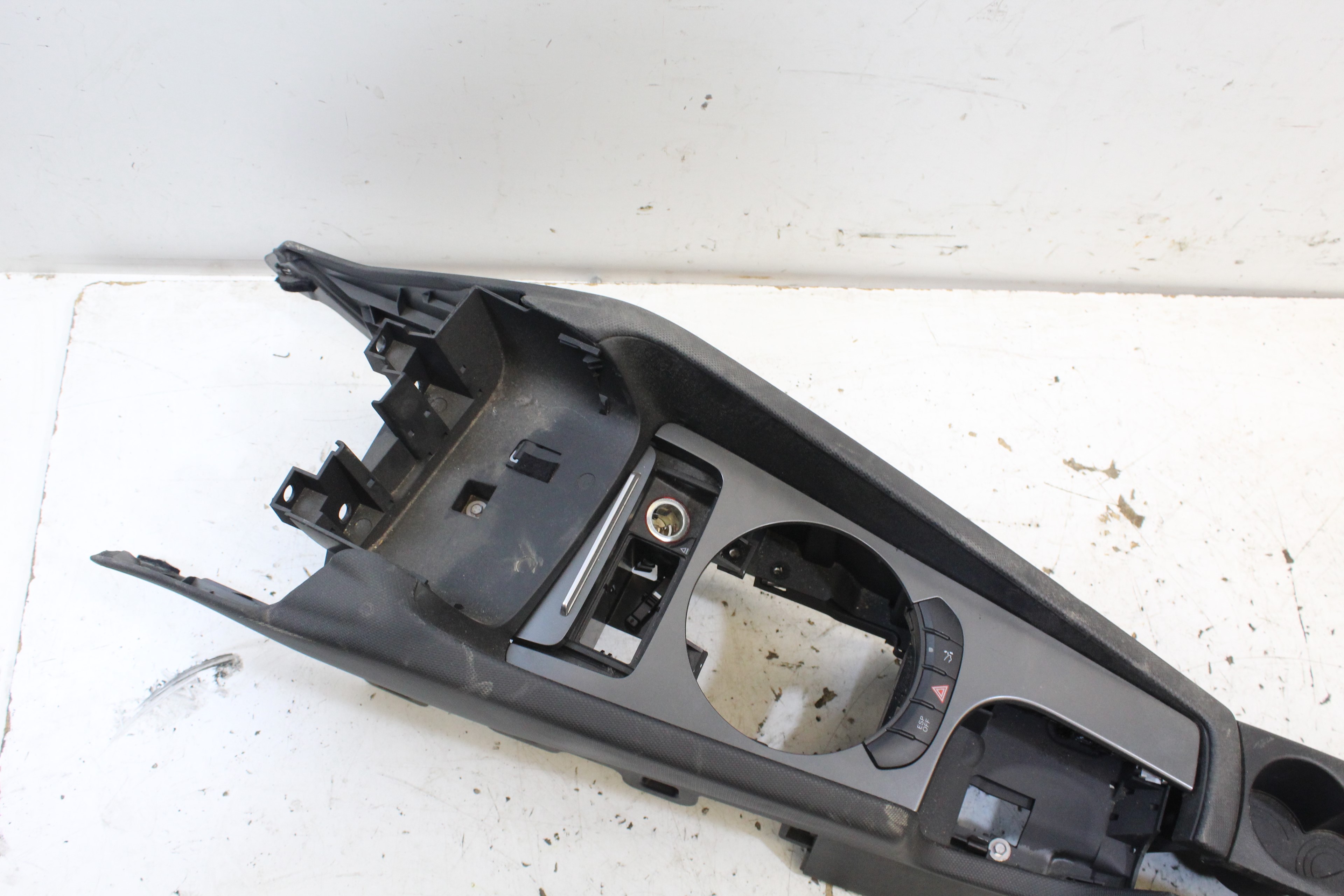 AUDI TT 8J (2006-2014) Armrest 8J0863245H 25187186