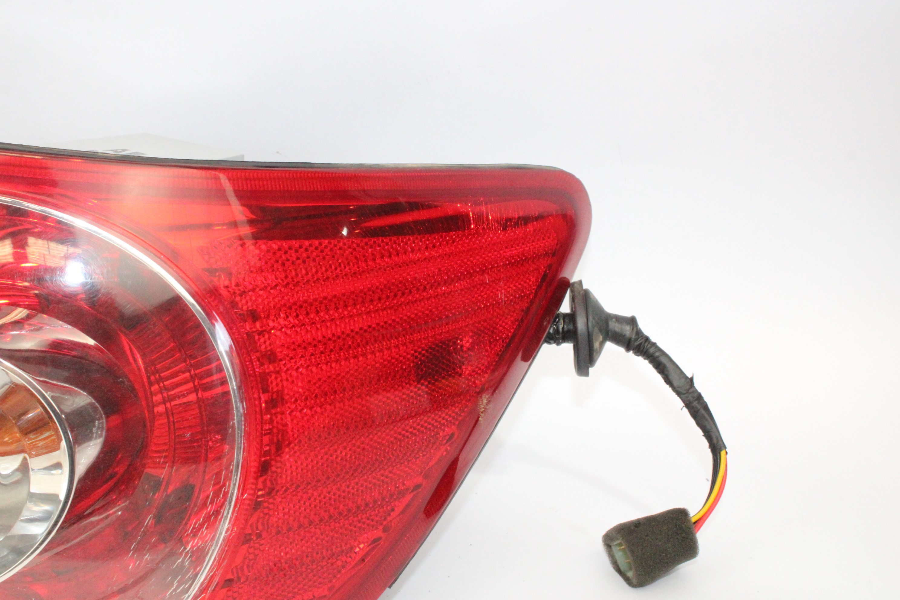 CHEVROLET Epica 1 generation (2006-2012) Rear Right Taillight Lamp 25167095