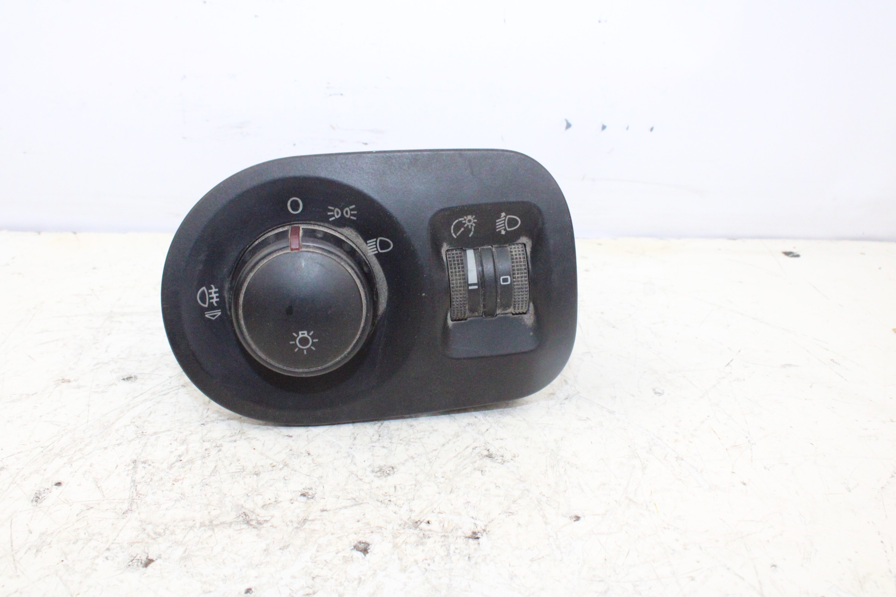 SEAT Toledo 3 generation (2004-2010) Unitate de control comutator faruri 5P1941431BR 21076000