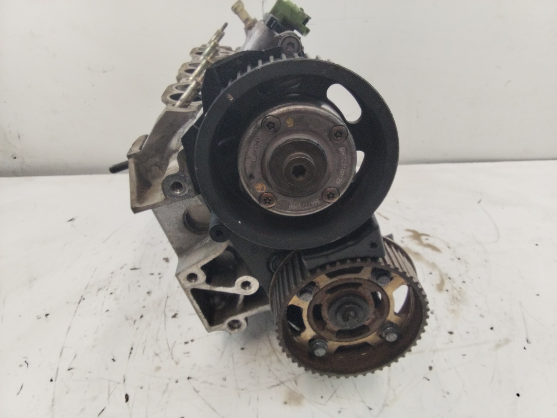 PEUGEOT 407 1 generation (2004-2010) Chiulasă motor 9646721710 25187631