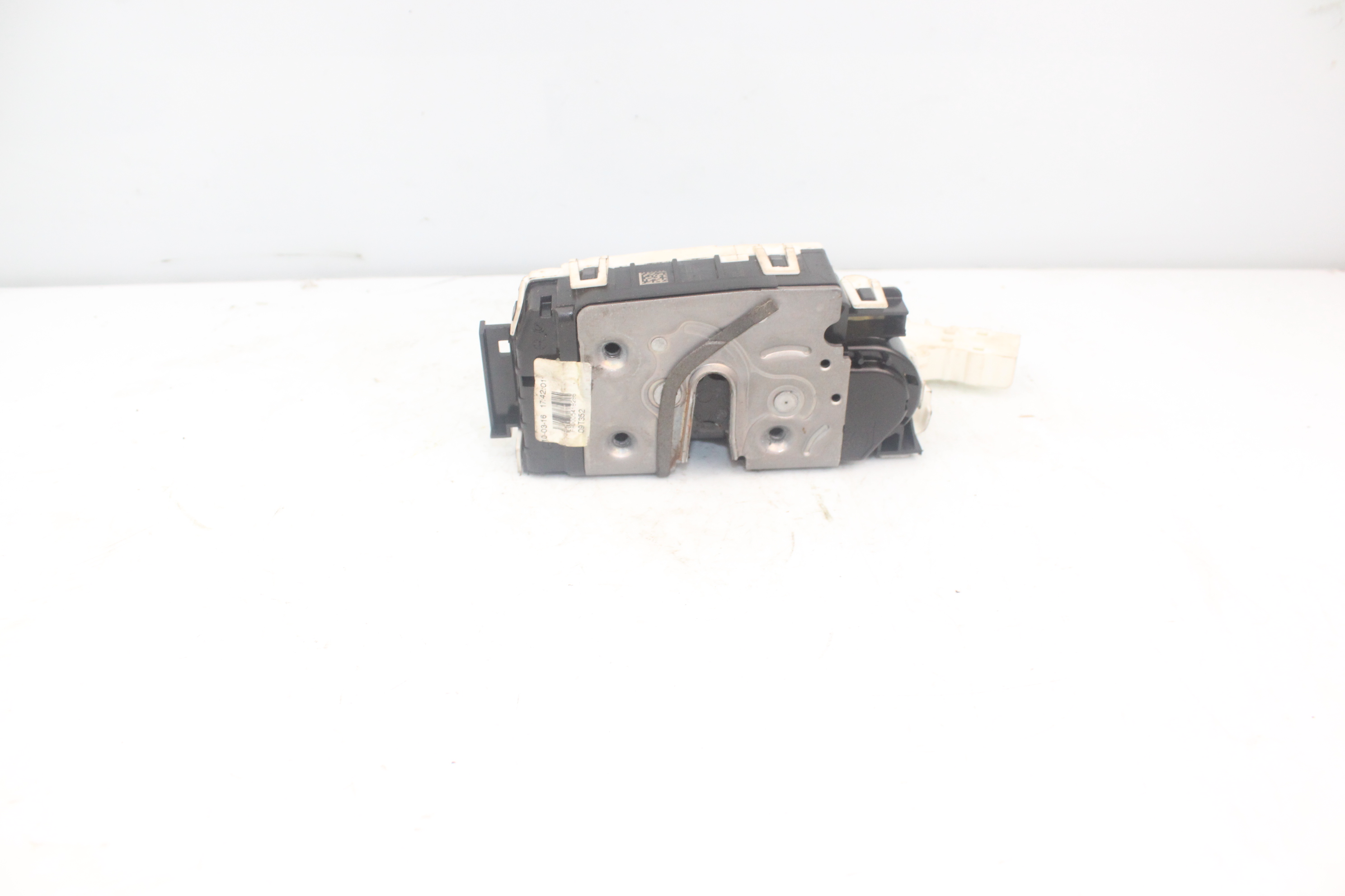 MERCEDES-BENZ CLA-Class C117 (2013-2016) Front Right Door Lock A0997202201 23768570