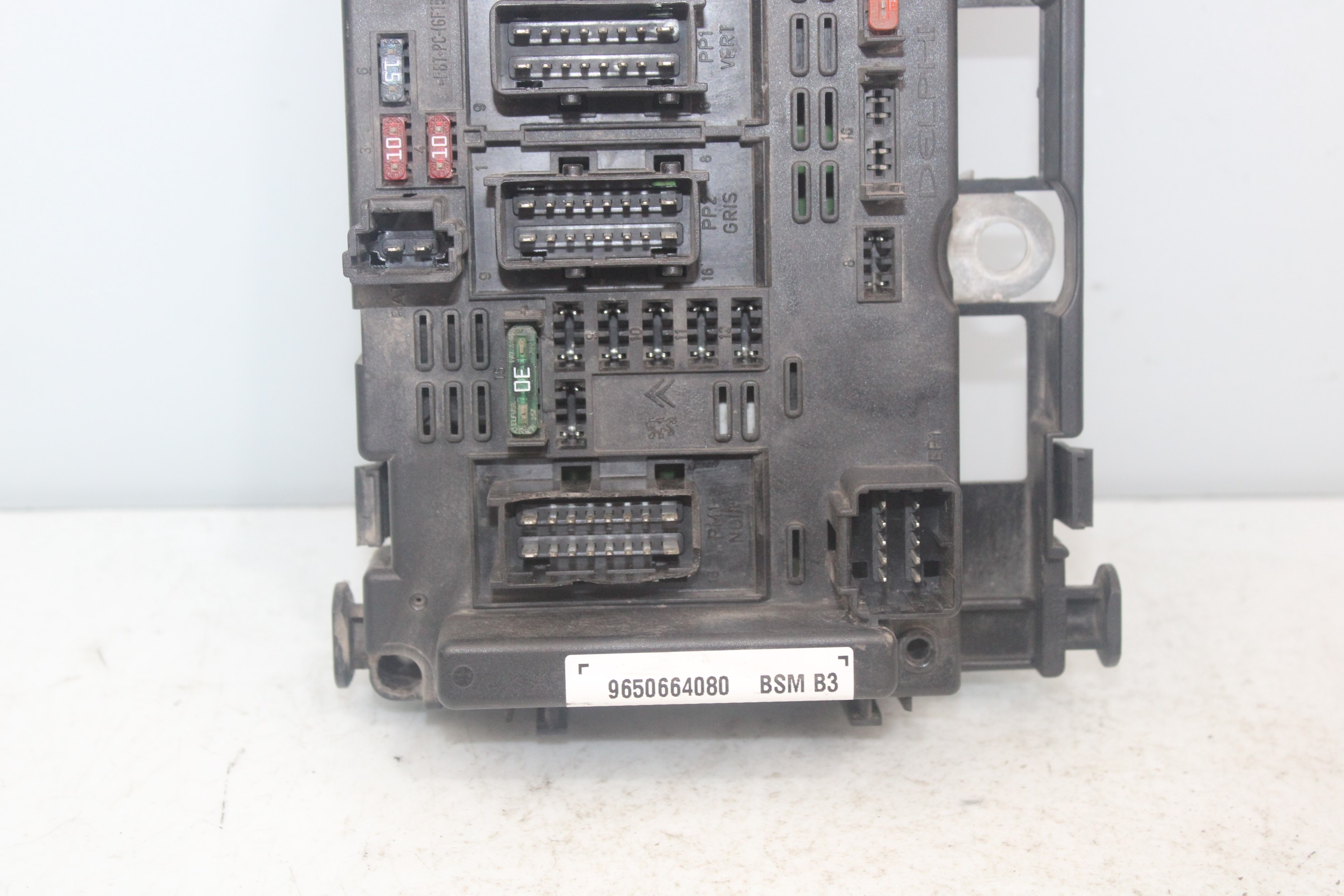 PEUGEOT 406 1 generation (1995-2004) Fuse Box 9650664080 25180905