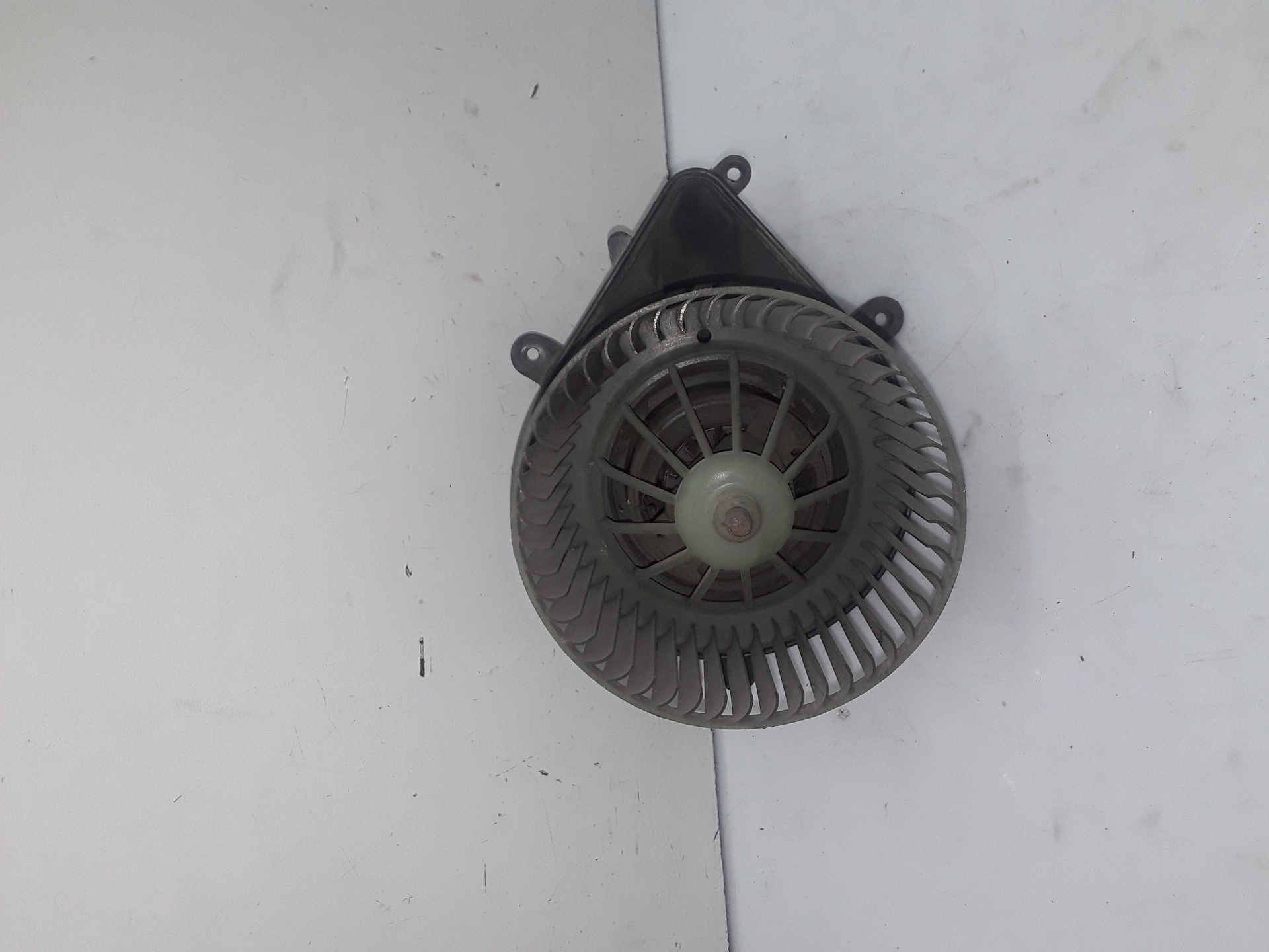 CITROËN Xsara 1 generation (1997-2004) Heater Blower Fan 210681233F 19204458