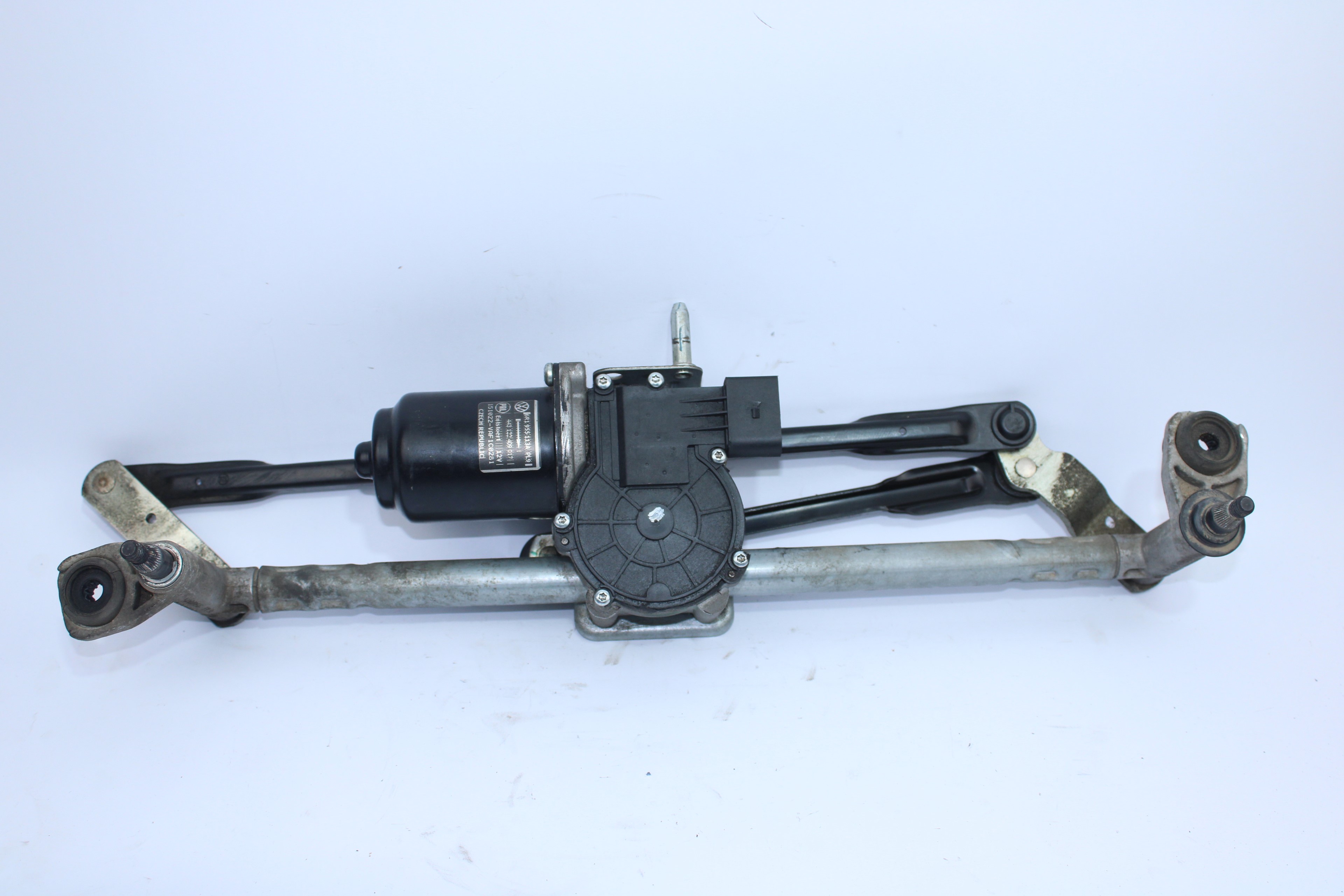 SEAT Ibiza 4 generation (2008-2017) Front Windshield Wiper Mechanism 6R1955113A 19320404