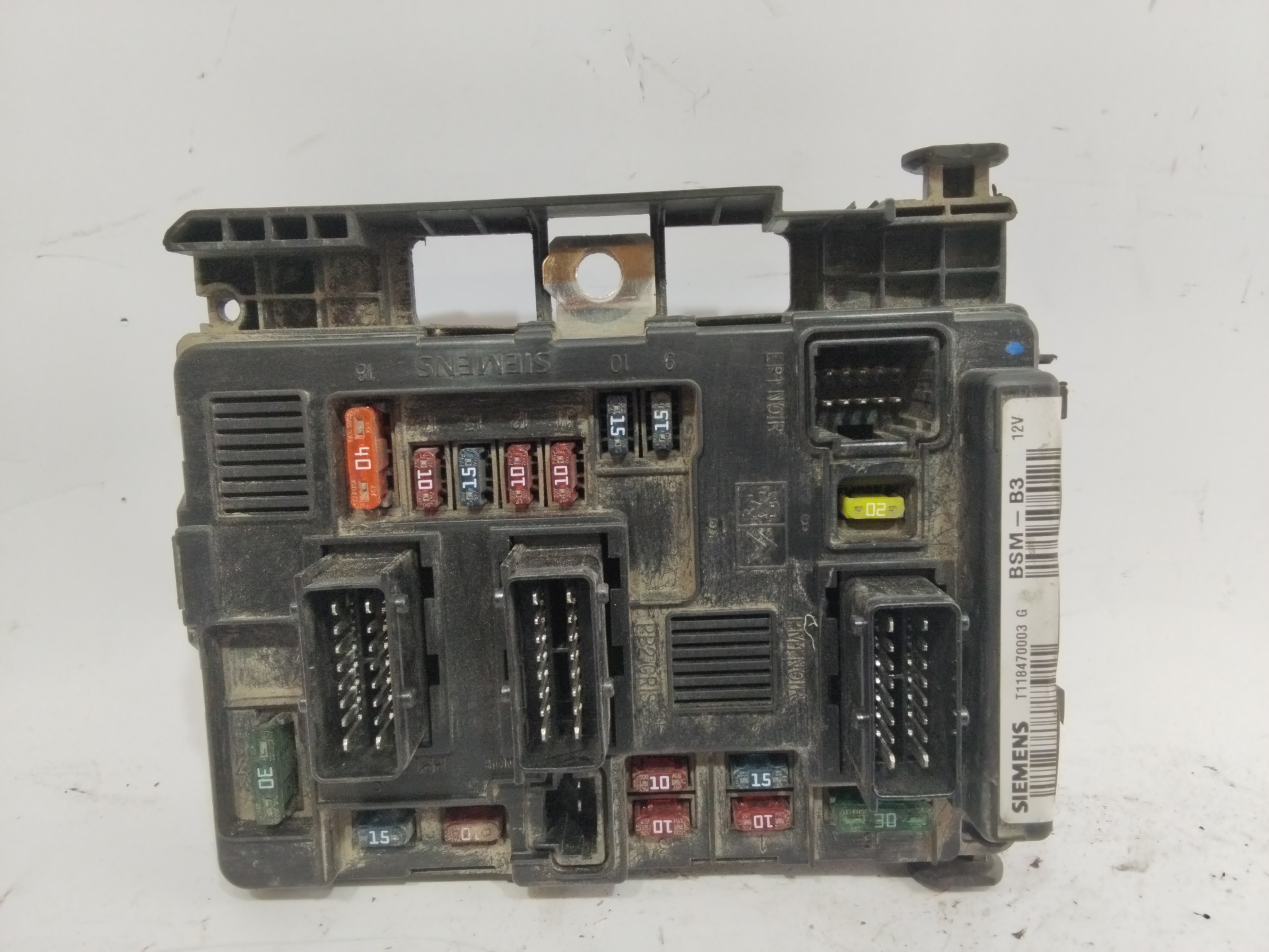 Fuse relay box 964349888000 de Citroen C5 2001-2004 - pieza usada