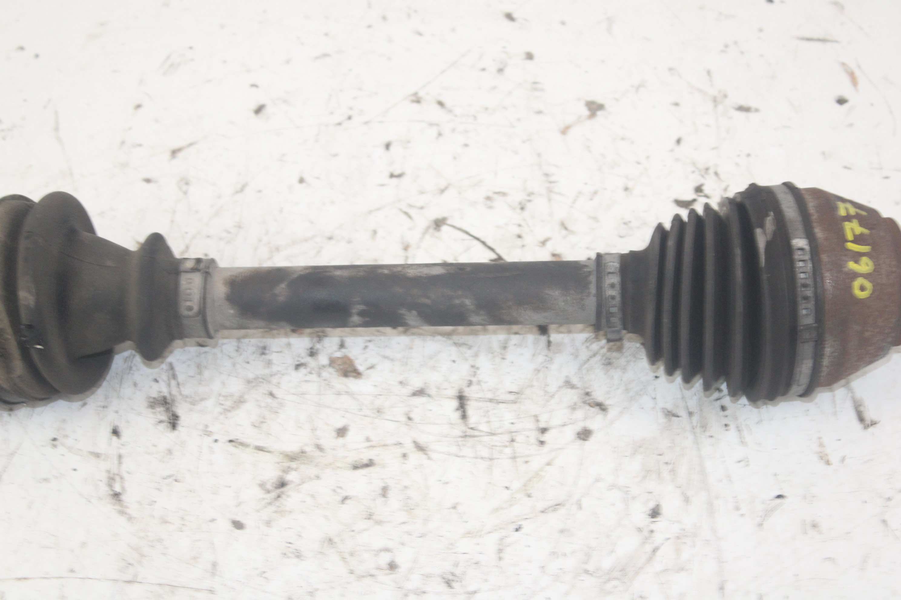 FORD Focus 2 generation (2004-2011) Front Left Driveshaft NOTIENEREFERENCIA 25187640