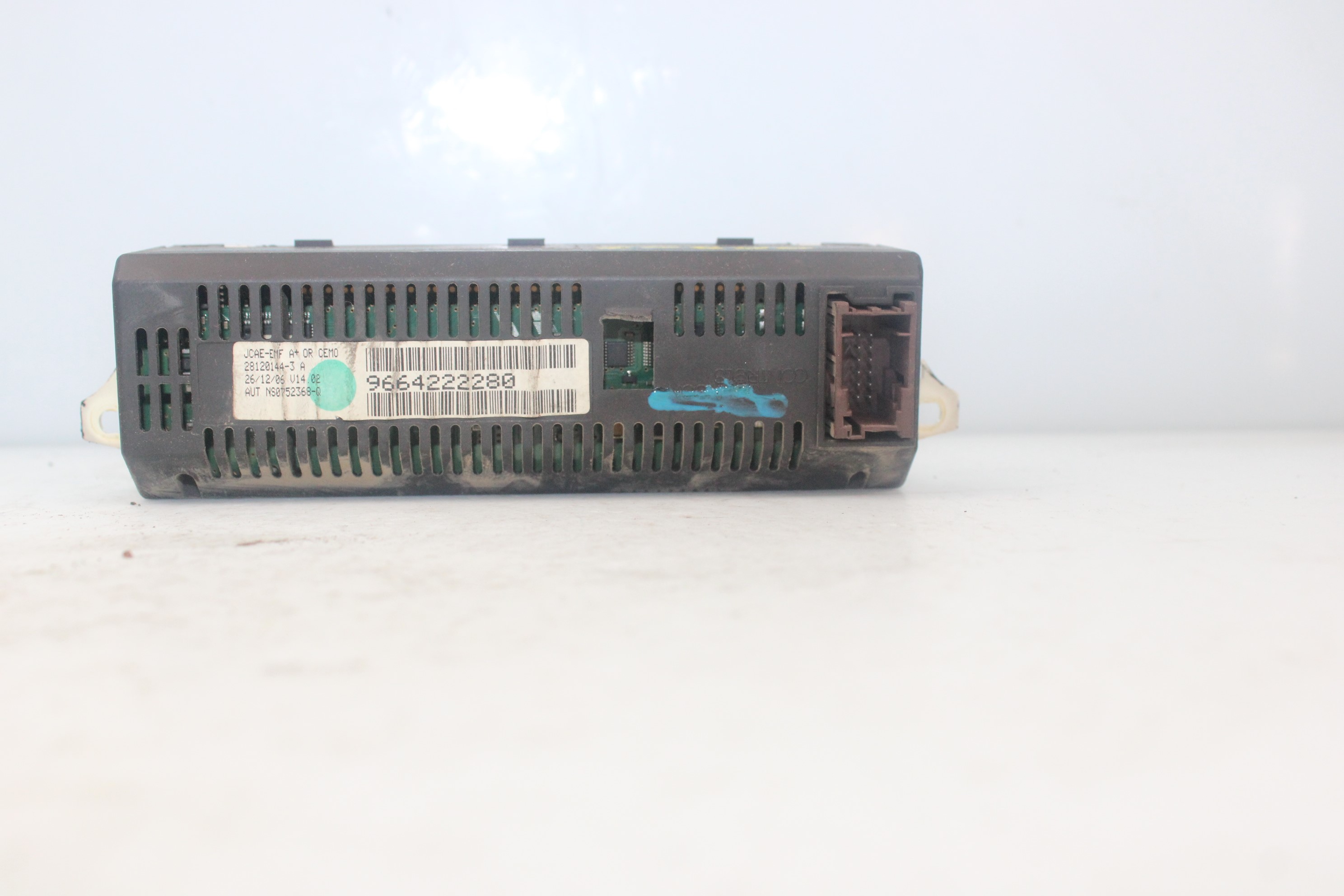 Computador de bordo 9HYDV6TED4,9HZDV6TED4,9HZ 9664222280 de Peugeot 307 sw (3h) 2002-2008 109 CV con 333000 km - pieza usada