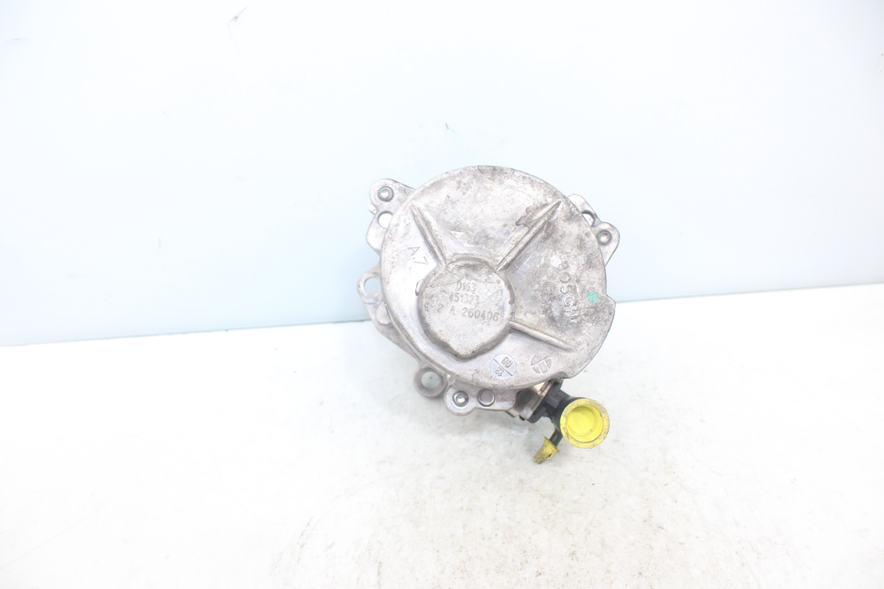 RENAULT Scenic 2 generation (2003-2010) Vacuum Pump D163451323 25179986