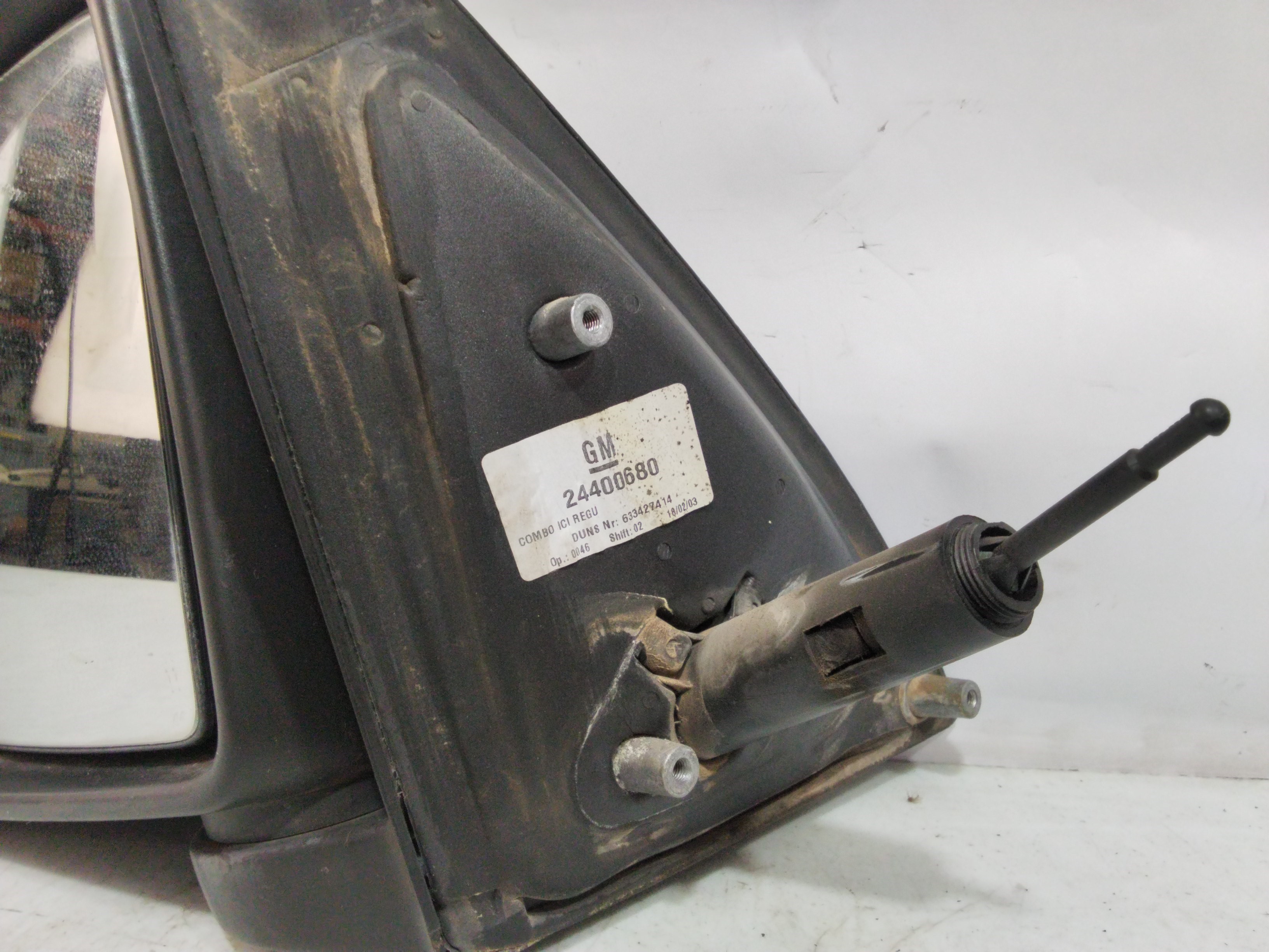 Retrovisor izquierdo Y17DT 24400680 de Opel Combo 2003-2004