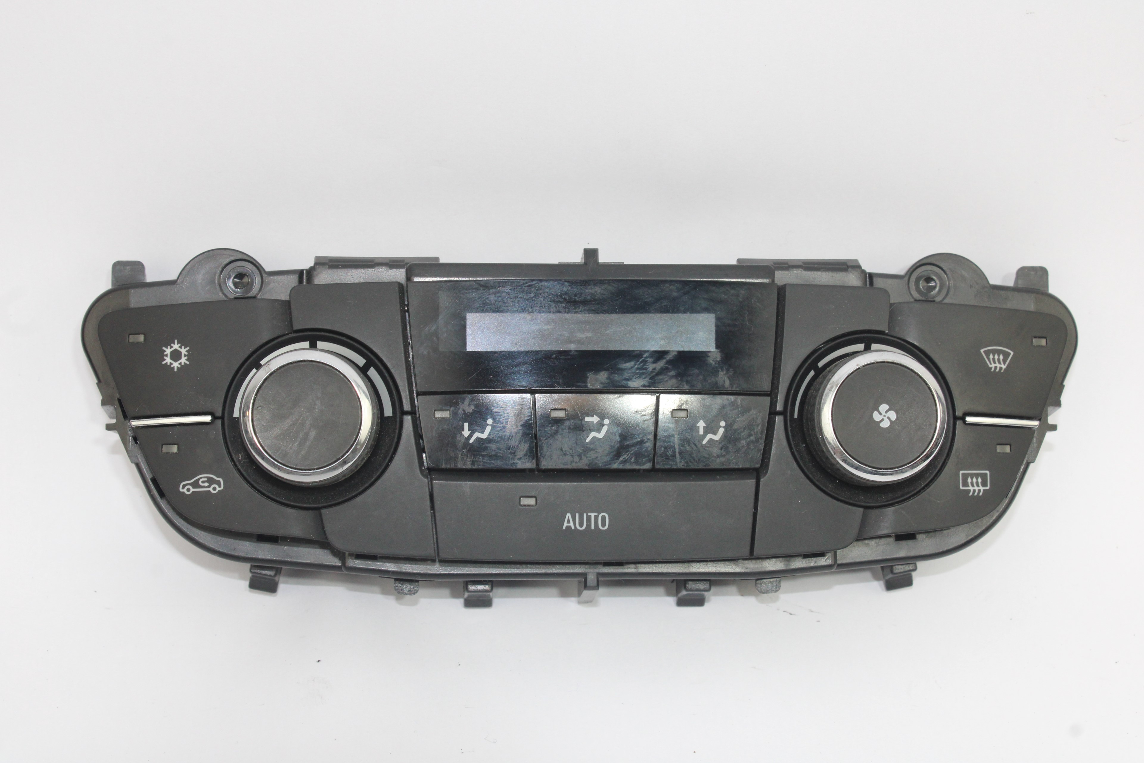 OPEL Insignia A (2008-2016) Climate  Control Unit 13273095 19360417