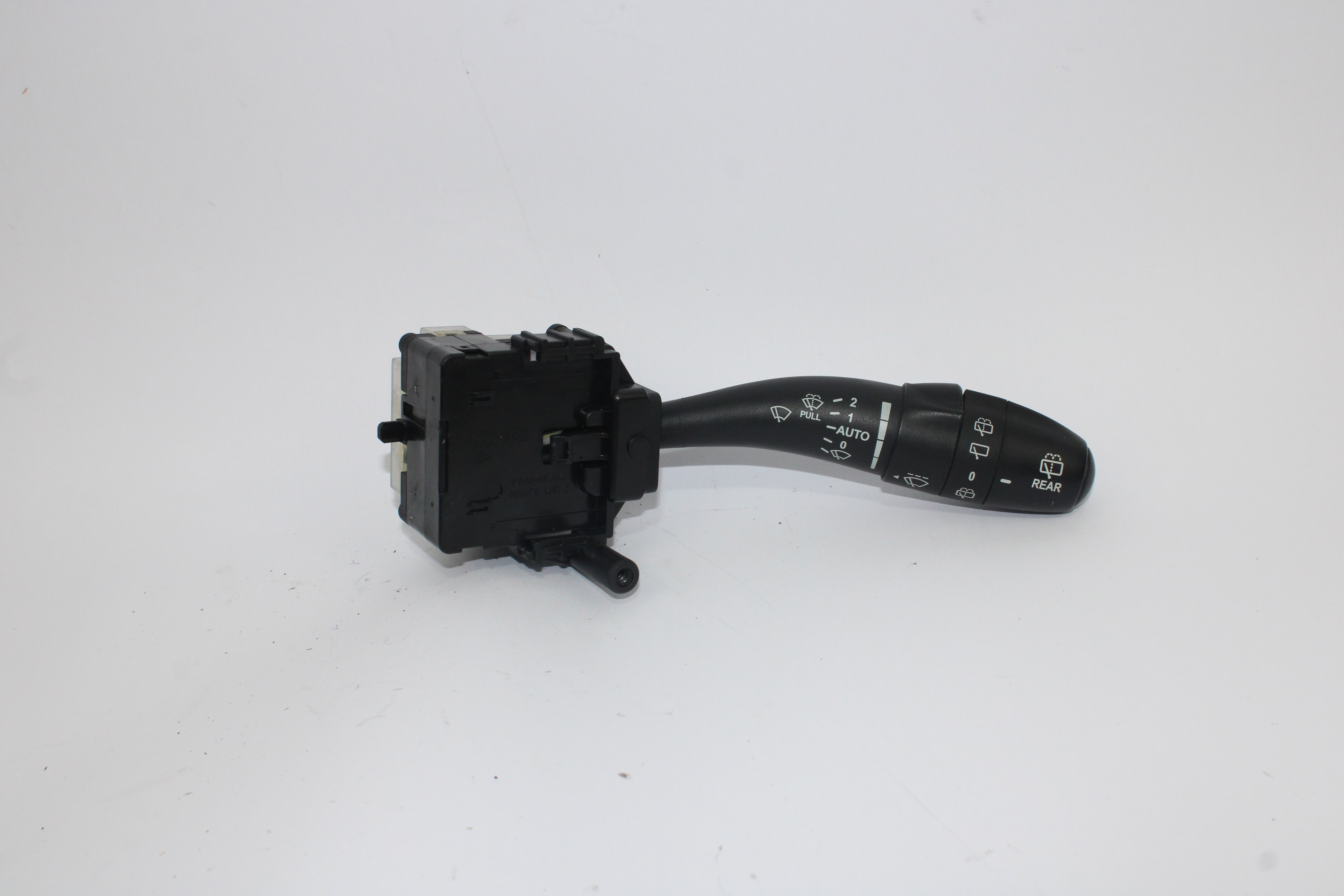 HYUNDAI i30 FD (1 generation) (2007-2012) Bryter for indikatorvisker 934202L020 19362652