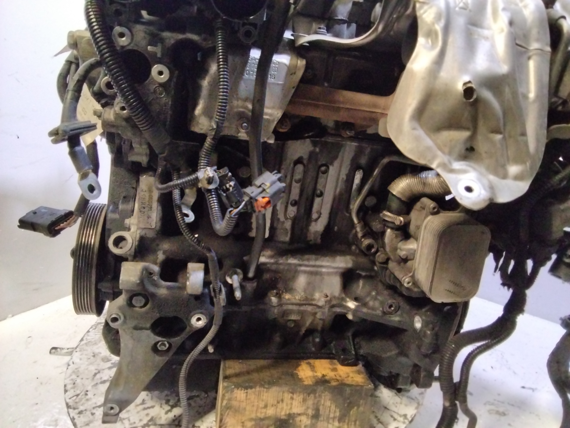 PEUGEOT 208 Peugeot 208 (2012-2015) Engine BH02 24064076