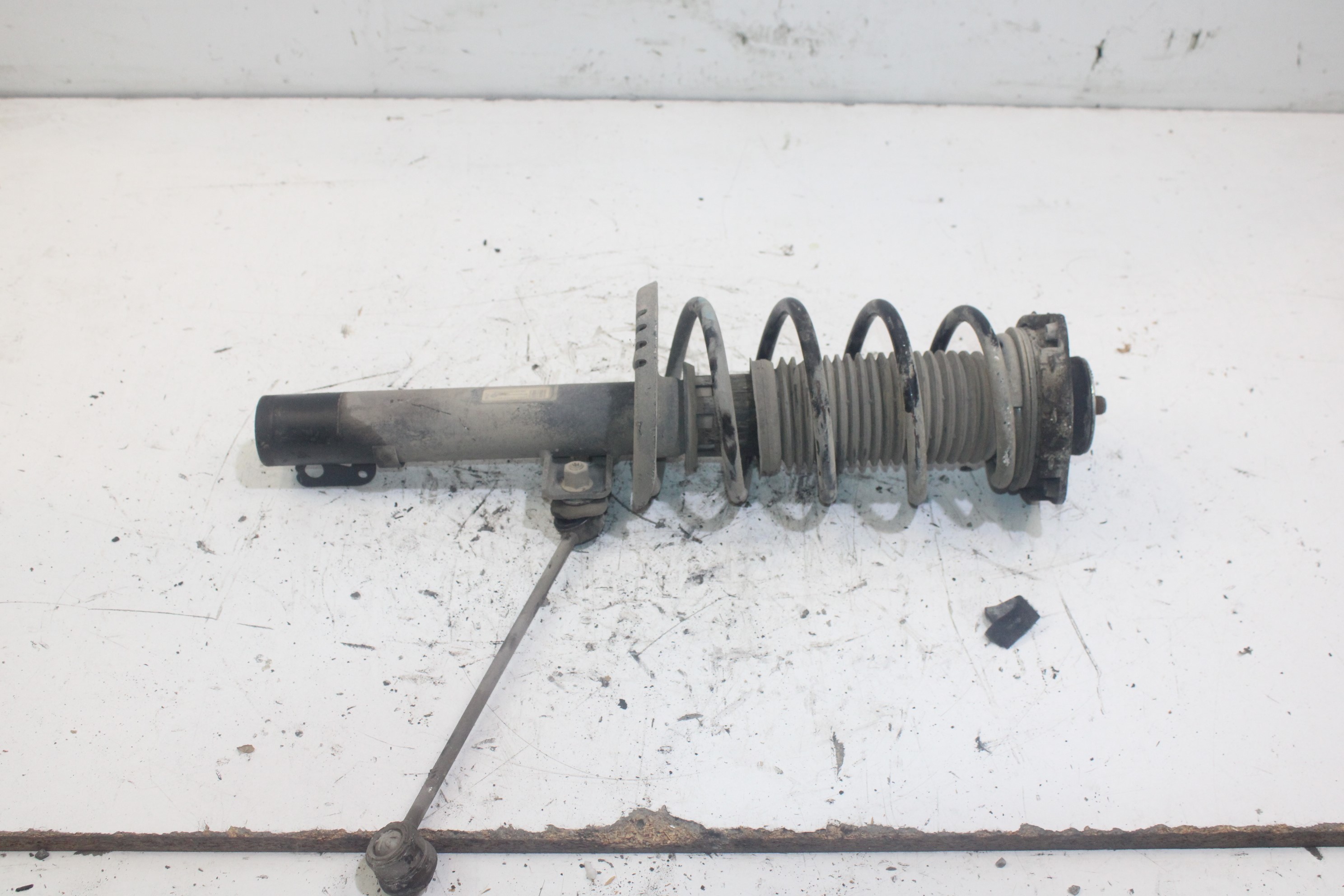 SEAT Ibiza 3 generation (2002-2008) Front Right Shock Absorber 6Q0413031BR 23767867