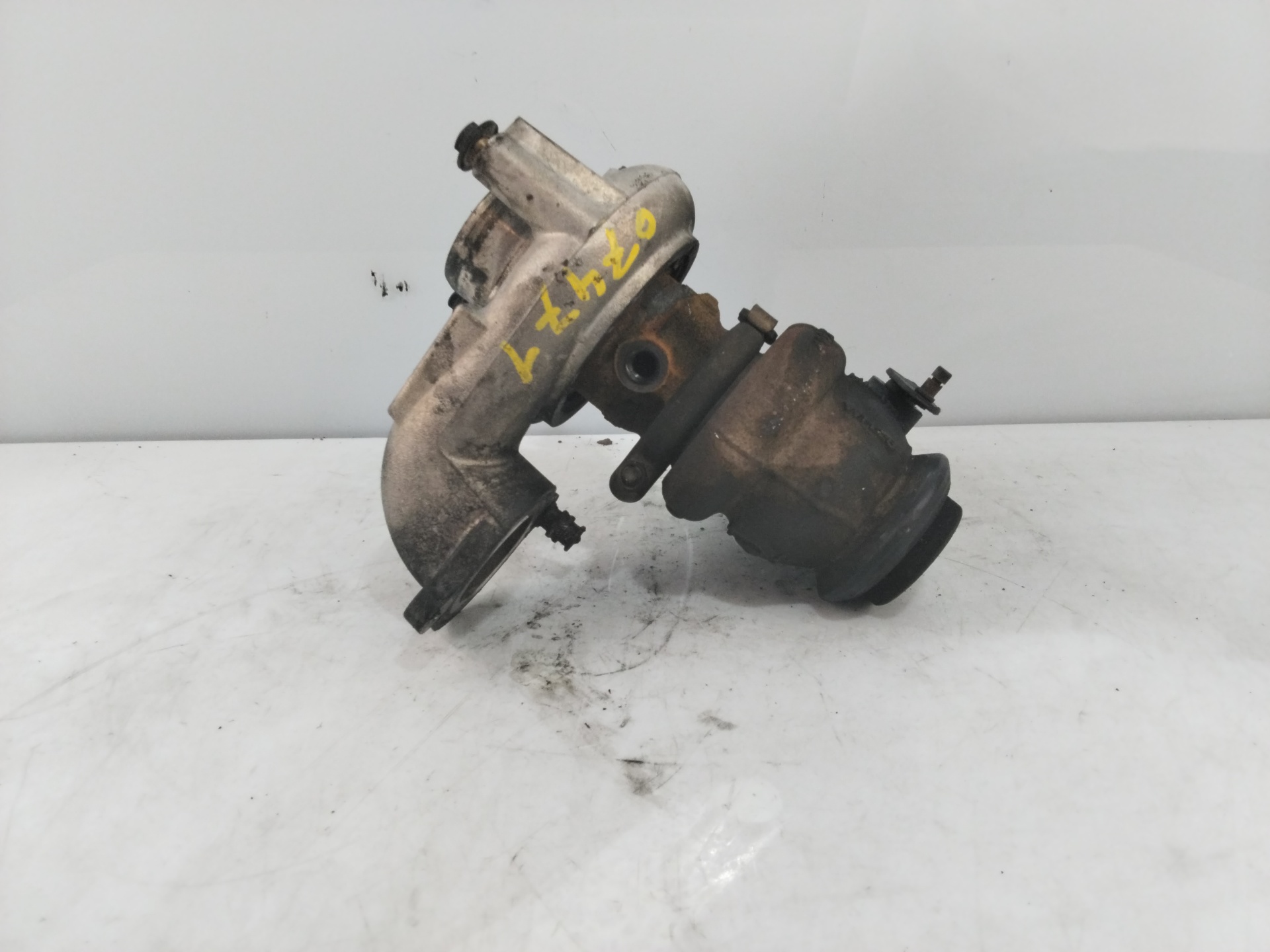 Turbocompresor 8HR 9673283680 de Peugeot 208 i (ca_, cc_) 2012-2015