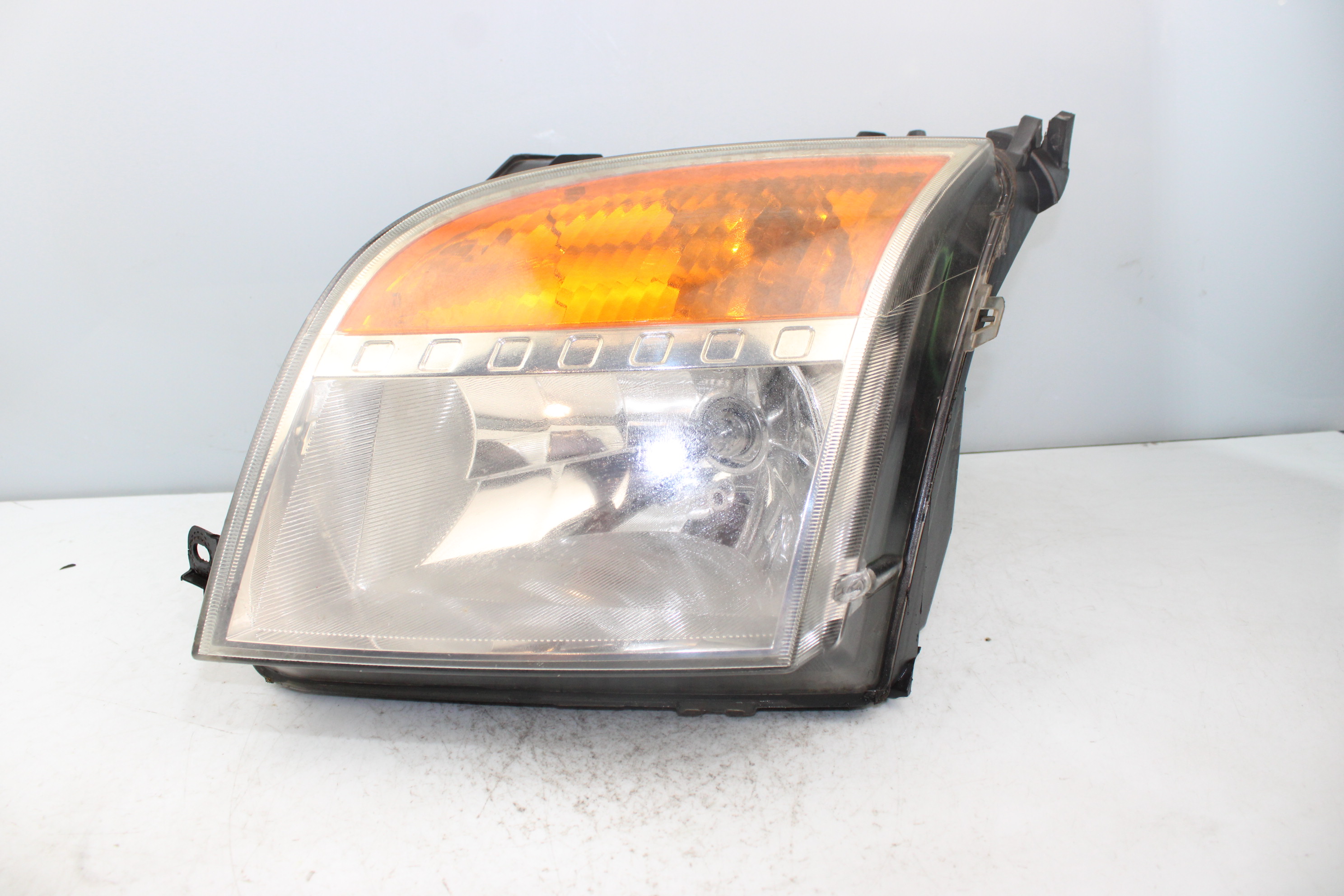 FORD Fusion 1 generation (2002-2012) Front Left Headlight 24689700 25265055
