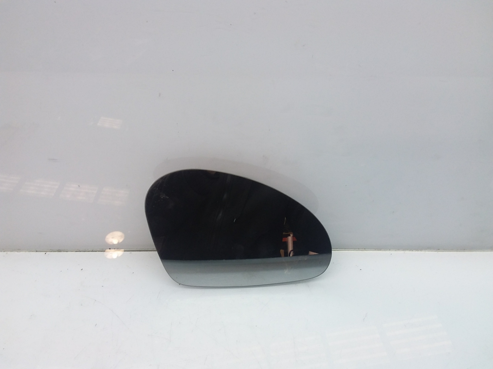 SEAT Altea 1 generation (2004-2013) Front Right Door Mirror Glass 024142 19261008